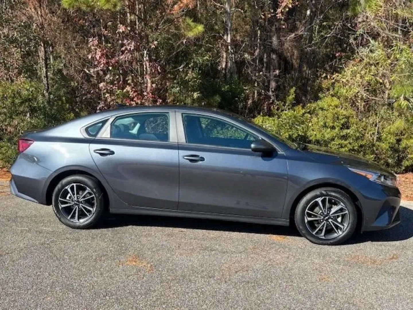 2023 /Black Kia Forte LXS (3KPF24AD1PE) with an 2L I-4 DOHC engine, located at 2761 East Hwy 501, Conway, SC, 29526, (843) 331-1151, 33.781528, -78.989883 - ### Elevate Your Daily Drive with This 2023 Kia Forte LXS at Car City - Conway!<br /> <br /> Are you searching for a car that perfectly blends style, comfort, and reliability for your everyday journeys? Look no further than this stunning 2023 Kia Forte LXS! Ideal for budget-conscious buyers and grow - Photo#3