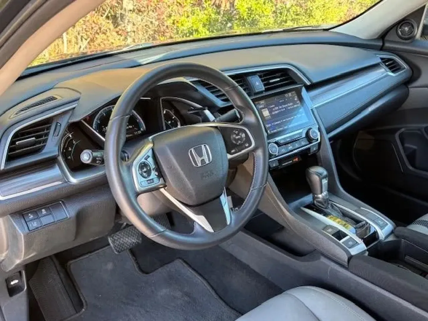 2019 /Black Honda Civic EX (19XFC1F39KE) with an 1.5L I-4 gasoline direct injection engine, located at 2761 East Hwy 501, Conway, SC, 29526, (843) 331-1151, 33.781528, -78.989883 - **Experience the Perfect Blend of Comfort and Efficiency with the 2019 Honda Civic EX!**<br /> <br /> Are you in search of a reliable and stylish sedan that fits seamlessly into your busy lifestyle? Look no further than the 2019 Honda Civic EX, available now at Car City - Conway! This exceptional pr - Photo#10