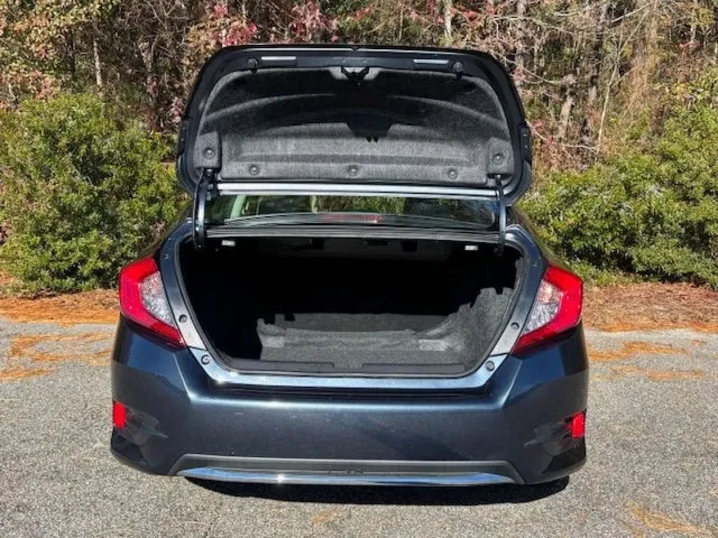 2019 /Black Honda Civic EX (19XFC1F39KE) with an 1.5L I-4 gasoline direct injection engine, located at 2761 East Hwy 501, Conway, SC, 29526, (843) 331-1151, 33.781528, -78.989883 - **Experience the Perfect Blend of Comfort and Efficiency with the 2019 Honda Civic EX!**<br /> <br /> Are you in search of a reliable and stylish sedan that fits seamlessly into your busy lifestyle? Look no further than the 2019 Honda Civic EX, available now at Car City - Conway! This exceptional pr - Photo#14