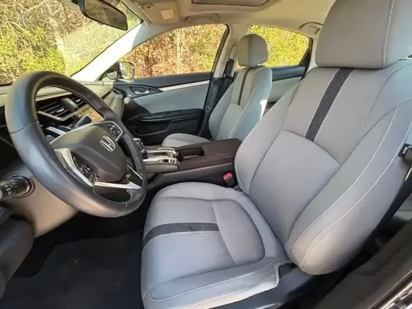 2019 /Black Honda Civic EX (19XFC1F39KE) with an 1.5L I-4 gasoline direct injection engine, CVT transmission, located at 2761 East Hwy 501, Conway, SC, 29526, (843) 331-1151, 33.781528, -78.989883 - **Experience the Perfect Blend of Comfort and Efficiency with the 2019 Honda Civic EX!**<br /> <br /> Are you in search of a reliable and stylish sedan that fits seamlessly into your busy lifestyle? Look no further than the 2019 Honda Civic EX, available now at Car City - Conway! This exceptional pr - Photo#11