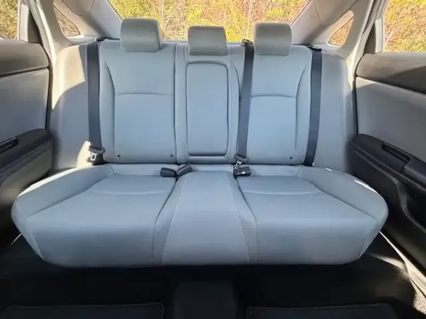 2019 /Black Honda Civic EX (19XFC1F39KE) with an 1.5L I-4 gasoline direct injection engine, CVT transmission, located at 2761 East Hwy 501, Conway, SC, 29526, (843) 331-1151, 33.781528, -78.989883 - **Experience the Perfect Blend of Comfort and Efficiency with the 2019 Honda Civic EX!**<br /> <br /> Are you in search of a reliable and stylish sedan that fits seamlessly into your busy lifestyle? Look no further than the 2019 Honda Civic EX, available now at Car City - Conway! This exceptional pr - Photo#13