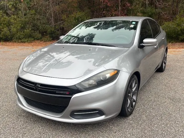 photo of 2016 Dodge Dart SE