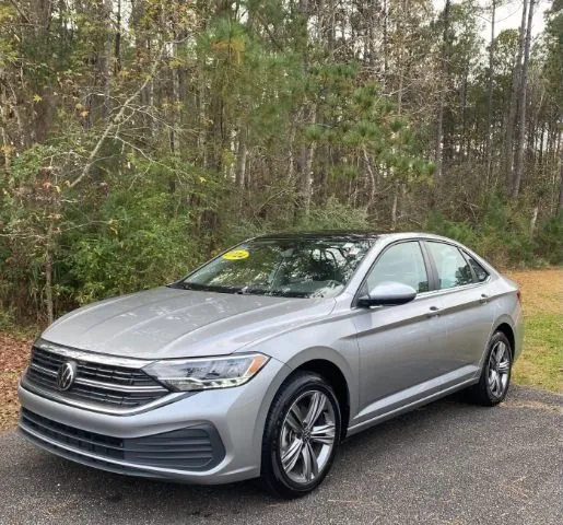 photo of 2024 Volkswagen Jetta 1.5T SE
