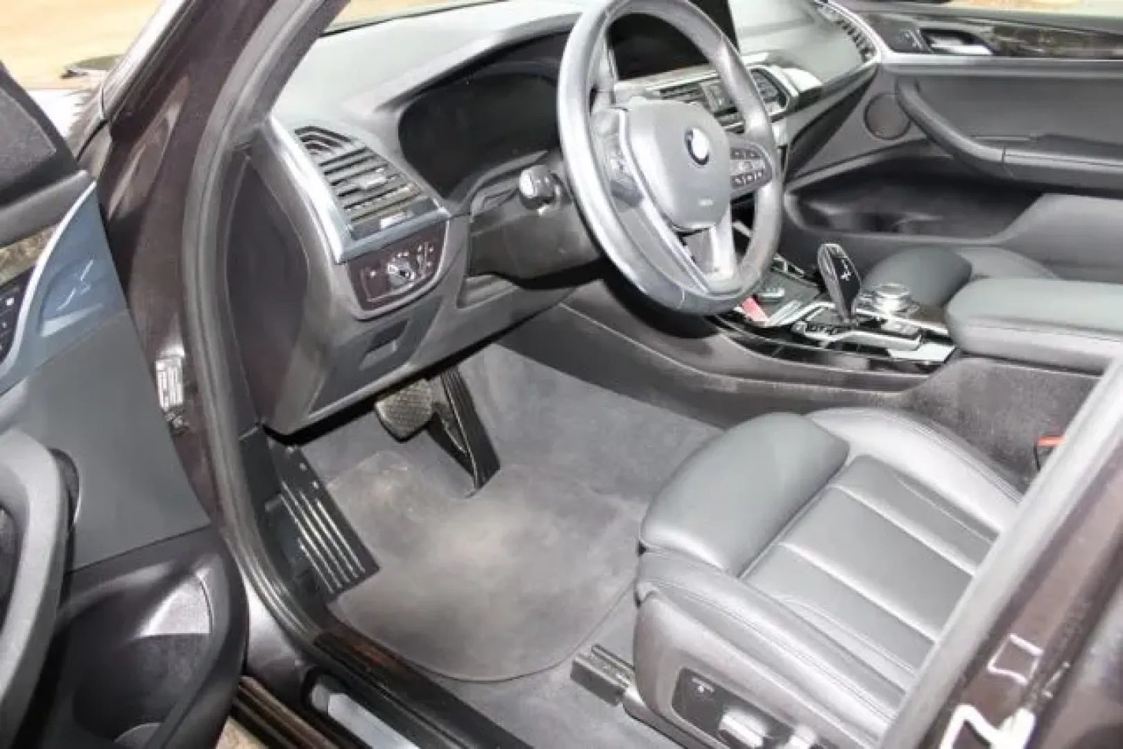 2020 BMW X3 sDrive30i (5UXTY3C01L9) with an 2L I-4 gasoline direct injection engine, located at 3598 James B White Hwy South, Whiteville, NC, 28472, (910) 642-3196, 34.294846, -78.732613 - 2020 BMW X3 sDrive30i - Photo#7