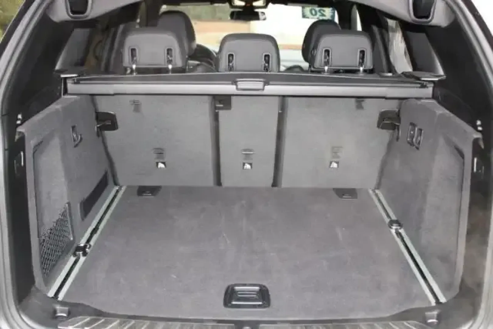 2020 BMW X3 sDrive30i (5UXTY3C01L9) with an 2L I-4 gasoline direct injection engine, 8A transmission, located at 3598 James B White Hwy South, Whiteville, NC, 28472, (910) 642-3196, 34.294846, -78.732613 - **Discover Luxury and Performance with Our 2020 BMW X3 in Whiteville, NC!**<br /> <br /> Are you ready to elevate your driving experience? Meet the 2020 BMW X3, a stunning sport utility vehicle designed for active lifestyles and discerning drivers. Whether you're commuting to work, running errands i - Photo#10