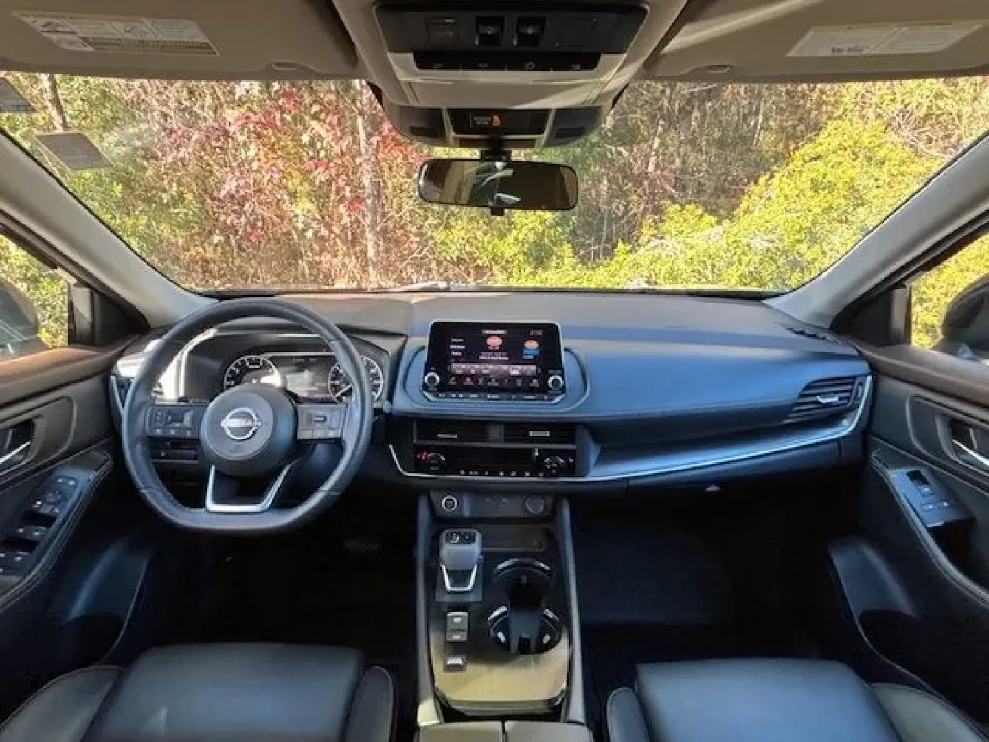 2023 /Charcoal Nissan Rogue SV FWD (JN8BT3BA0PW) with an VC-Turbo 1.5L I-3 gasoline direct injection engine, located at 2761 East Hwy 501, Conway, SC, 29526, (843) 331-1151, 33.781528, -78.989883 - **Discover Your Next Adventure with the 2023 Nissan Rogue SV FWD at Car City - Conway**<br /> <br /> If you're in the market for an SUV that can handle the demands of family life, weekend getaways, or daily commutes, look no further than this 2023 Nissan Rogue SV FWD. This vehicle not only offers ex - Photo#8