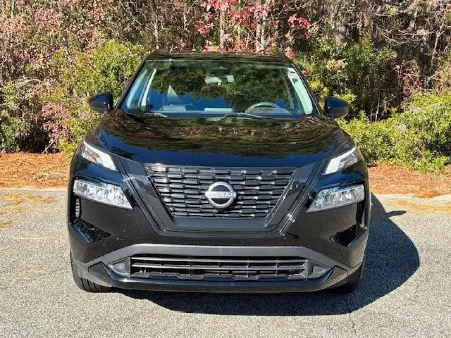 2023 /Charcoal Nissan Rogue SV FWD (JN8BT3BA0PW) with an VC-Turbo 1.5L I-3 gasoline direct injection engine, located at 9146 Ocean Hwy West, Calabash, NC, 28467, (910) 579-1110, 33.928635, -78.576157 - **Discover Your Next Adventure with the 2023 Nissan Rogue SV FWD at Car City - Conway**<br /> <br /> If you're in the market for an SUV that can handle the demands of family life, weekend getaways, or daily commutes, look no further than this 2023 Nissan Rogue SV FWD. This vehicle not only offers ex - Photo#4
