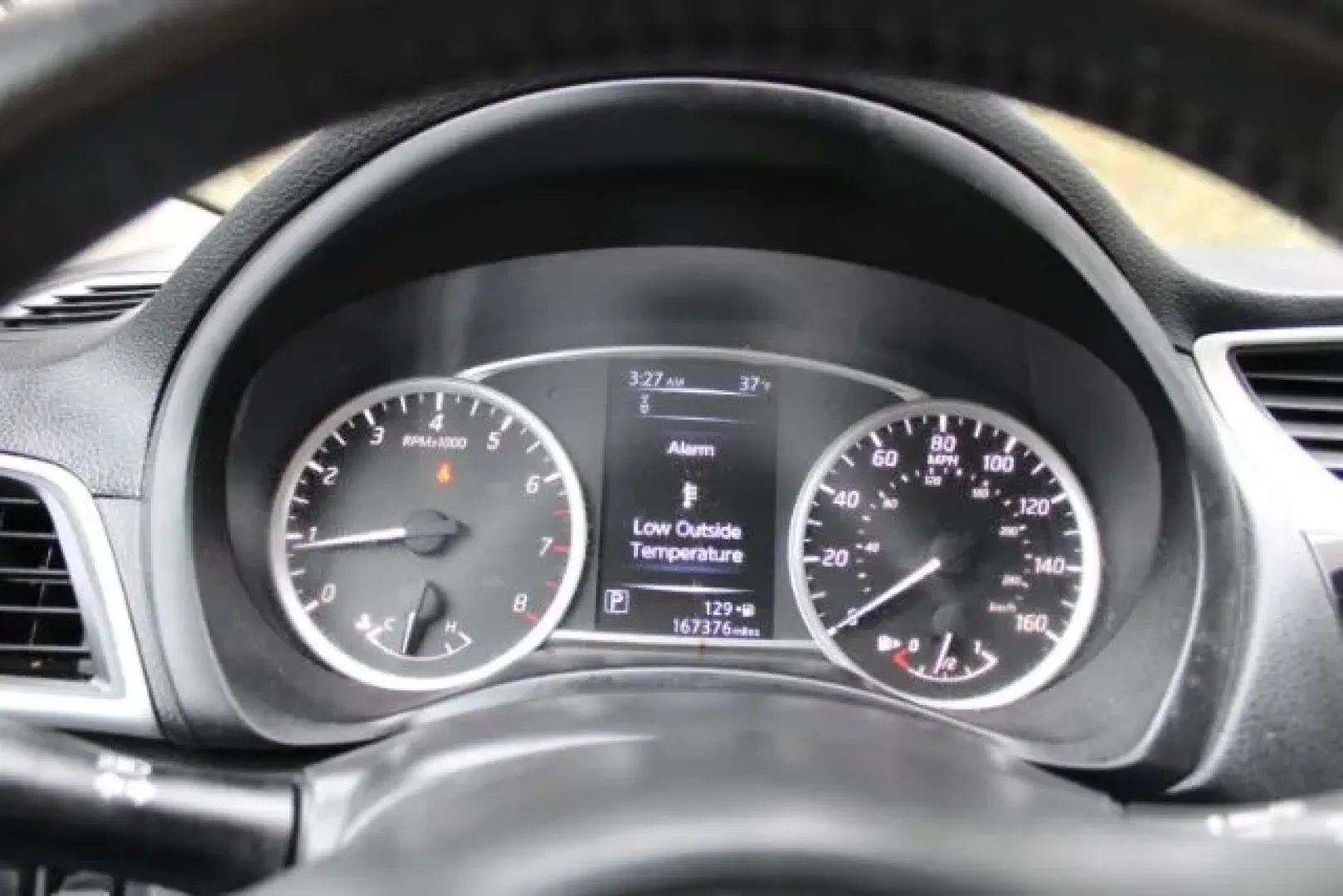 2018 /BLACK Nissan Sentra SV (3N1AB7AP0JL) with an 1.8L L4 SFI DOHC 16 engine, Continuously Variabl transmission, located at 3598 James B White Hwy South, Whiteville, NC, 28472, (910) 642-3196, 34.294846, -78.732613 - Are you on the lookout for a reliable and stylish sedan that's perfect for daily commutes or weekend getaways? Look no further than this striking 2018 Nissan Sentra SV, available now at Car City - Whitesville. Located conveniently at 3598 James B White Hwy South, Whiteville, NC 28472, our pre-owned - Photo#5