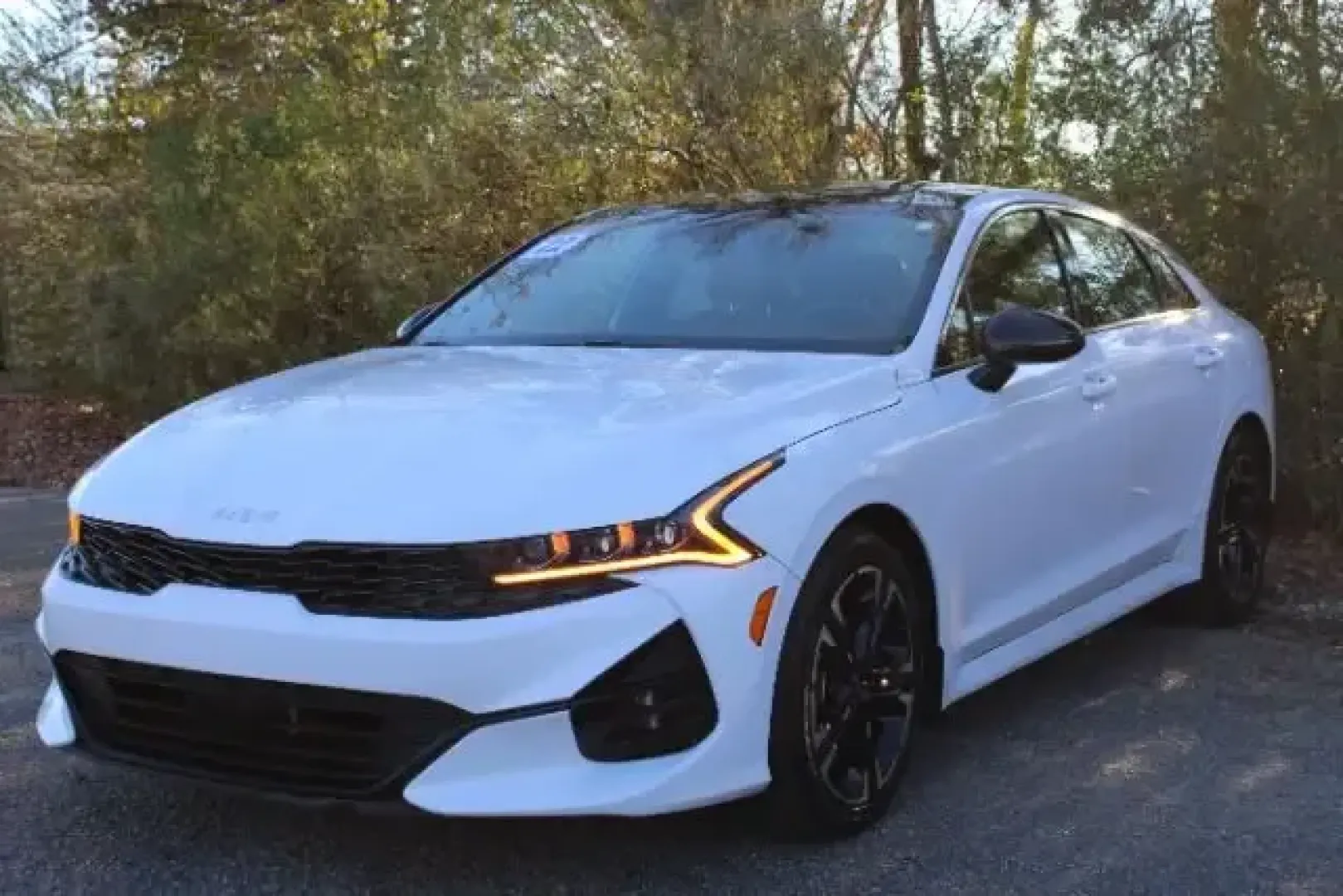 2022 Kia K5 GT-Line (5XXG64J23NG) with an Gamma-II 1.6L I-4 gasoline direct injection engine, 8A transmission, located at 9146 Ocean Hwy West, Calabash, NC, 28467, (910) 579-1110, 33.928635, -78.576157 - Are you in the market for a vehicle that perfectly balances style, comfort, and efficiency? Look no further than this stunning 2022 Kia K5 GT-Line available at Car City - Whitesville, located at 3598 James B White Hwy South, Whiteville, NC 28472. This pre-owned sedan is designed for modern lifestyle - Photo#0