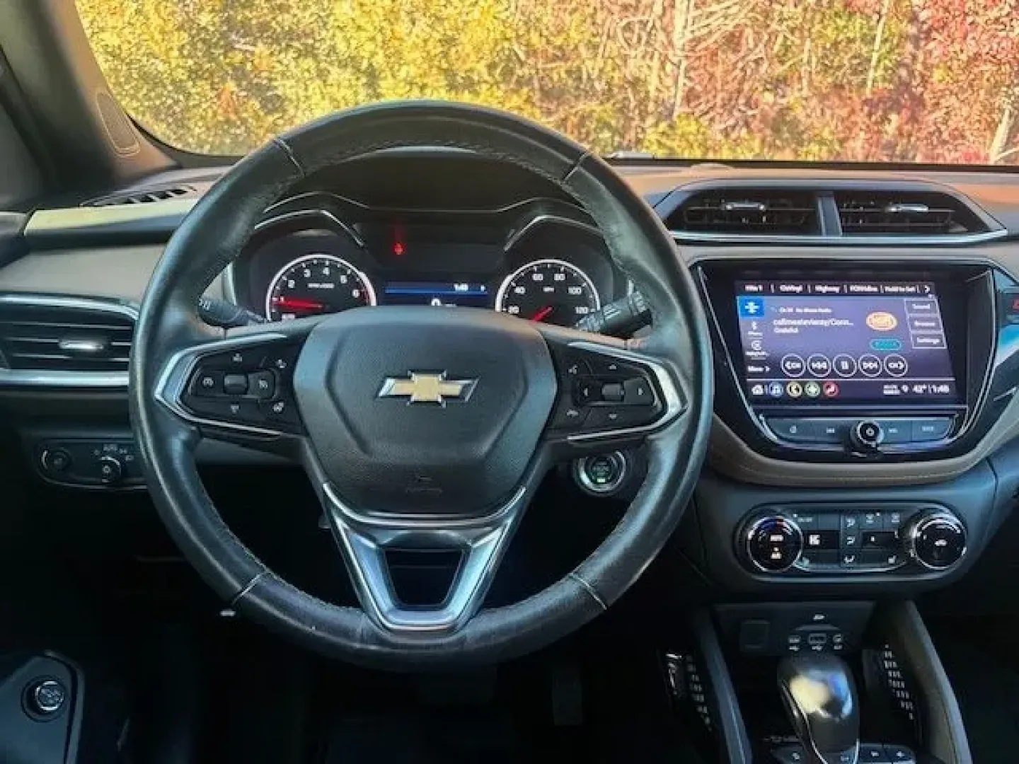 2022 /Jet Black w/Arizona Accents Chevrolet Trailblazer ACTIV (KL79MVSL7NB) with an 1.3L L3 DOHC 12V engine, 9-Speed Automatic transmission, located at 2761 East Hwy 501, Conway, SC, 29526, (843) 331-1151, 33.781528, -78.989883 - **Elevate Your Adventures with the 2022 Chevrolet Trailblazer ACTIV!** <br /> <br /> Are you ready to explore the open road or tackle the daily commute with style and confidence? The 2022 Chevrolet Trailblazer ACTIV is your perfect companion for weekend getaways and family outings, making every jour - Photo#7