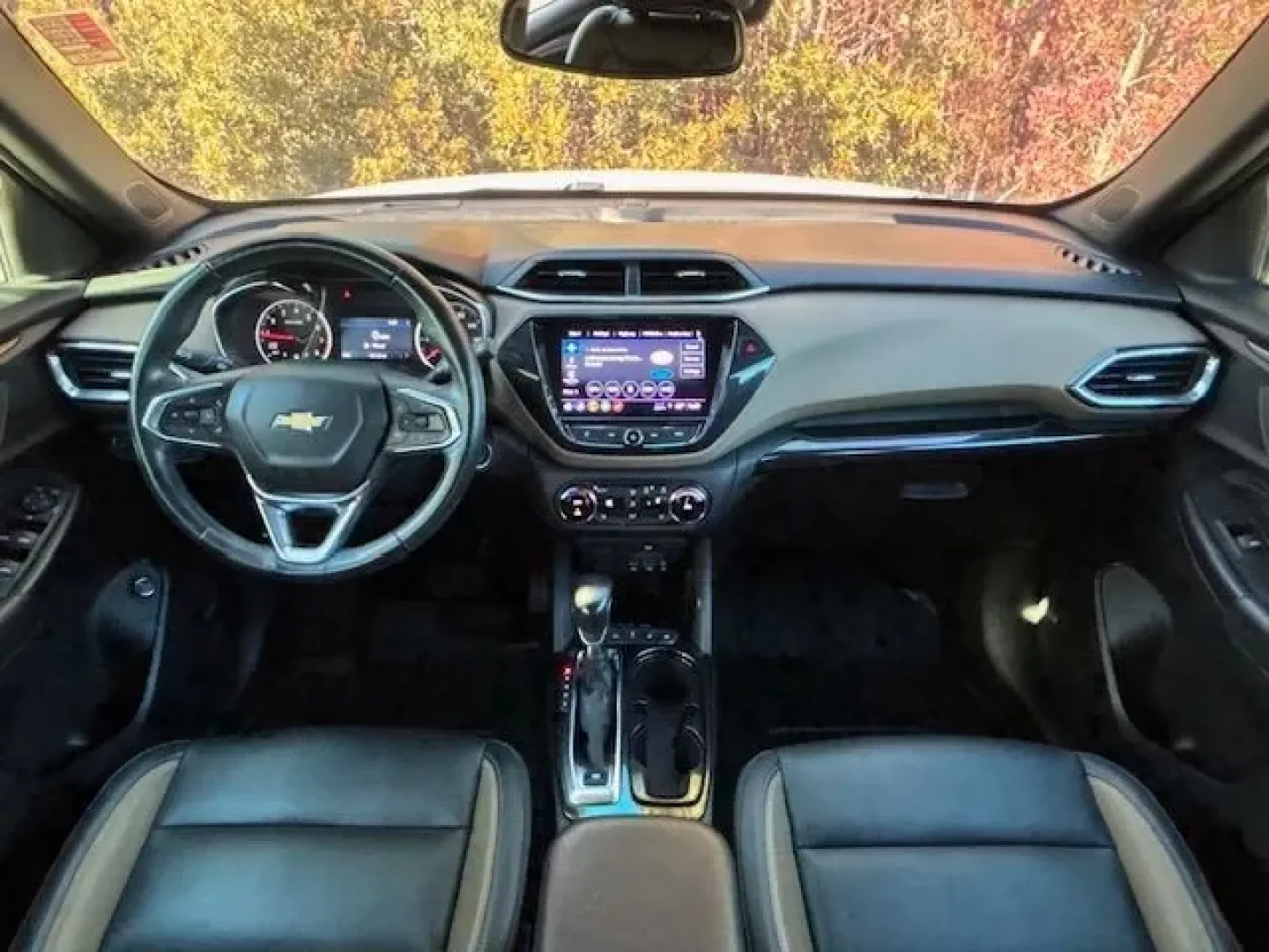 2022 /Jet Black w/Arizona Accents Chevrolet Trailblazer ACTIV (KL79MVSL7NB) with an 1.3L L3 DOHC 12V engine, 9-Speed Automatic transmission, located at 2761 East Hwy 501, Conway, SC, 29526, (843) 331-1151, 33.781528, -78.989883 - **Elevate Your Adventures with the 2022 Chevrolet Trailblazer ACTIV!** <br /> <br /> Are you ready to explore the open road or tackle the daily commute with style and confidence? The 2022 Chevrolet Trailblazer ACTIV is your perfect companion for weekend getaways and family outings, making every jour - Photo#8