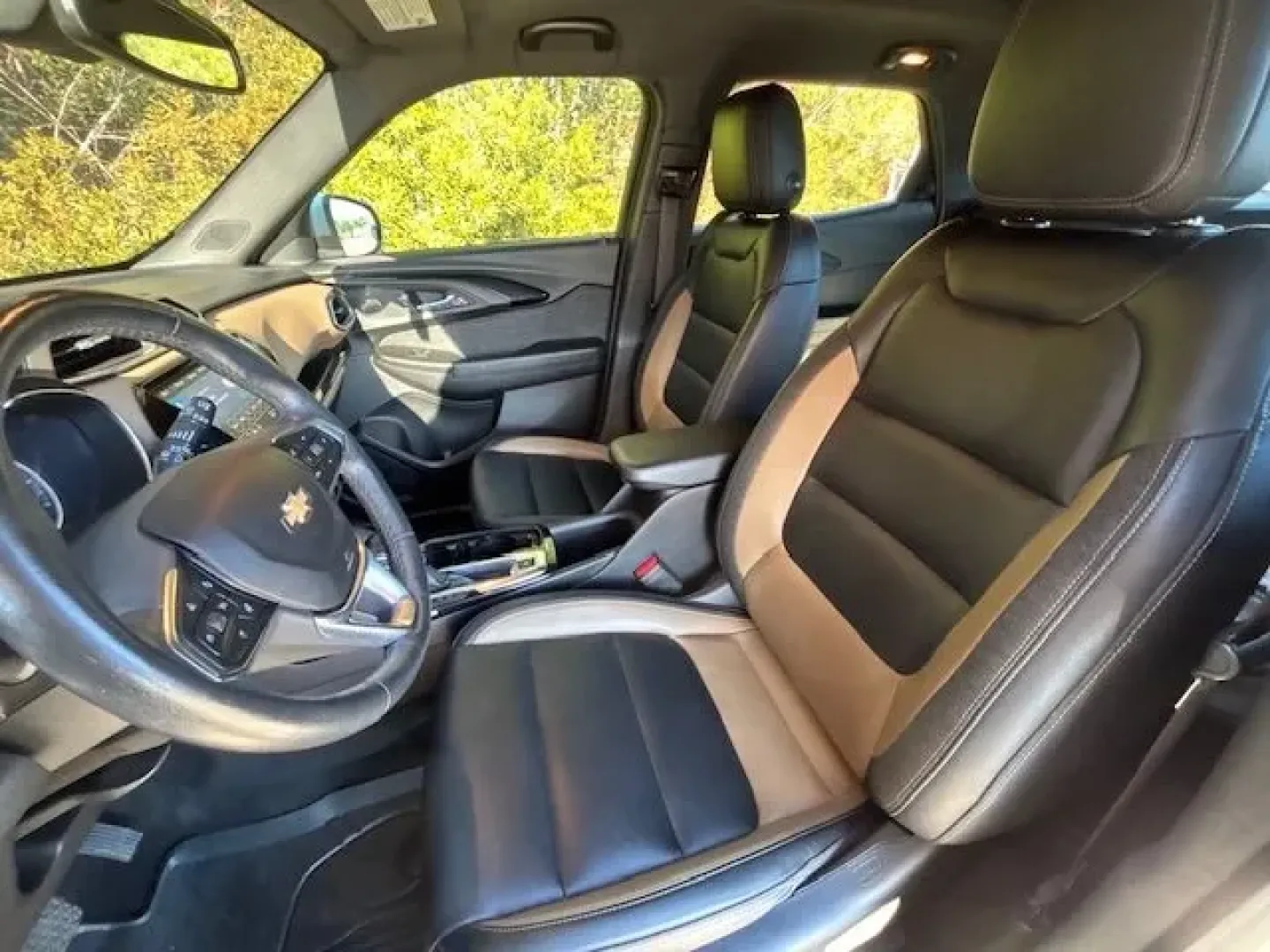 2022 /Jet Black w/Arizona Accents Chevrolet Trailblazer ACTIV (KL79MVSL7NB) with an 1.3L L3 DOHC 12V engine, 9-Speed Automatic transmission, located at 2761 East Hwy 501, Conway, SC, 29526, (843) 331-1151, 33.781528, -78.989883 - **Elevate Your Adventures with the 2022 Chevrolet Trailblazer ACTIV!** <br /> <br /> Are you ready to explore the open road or tackle the daily commute with style and confidence? The 2022 Chevrolet Trailblazer ACTIV is your perfect companion for weekend getaways and family outings, making every jour - Photo#11