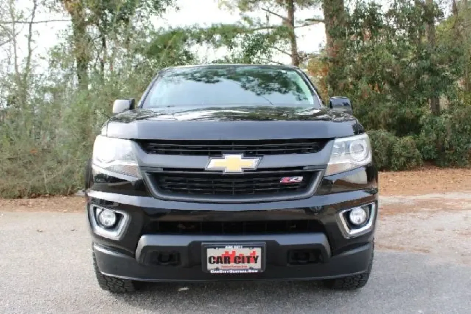 2017 Chevrolet Colorado Z71 (1GCGSDEN7H1) with an Other engine, located at 3598 James B White Hwy South, Whiteville, NC, 28472, (910) 642-3196, 34.294846, -78.732613 - **Embrace Adventure with the 2017 Chevrolet Colorado Z71 at Car City - Whitesville!**<br /> <br /> If you're a weekend warrior or a growing family seeking versatility, the 2017 Chevrolet Colorado Z71 is a perfect match for your active lifestyle! This robust pickup truck is designed to handle everyth - Photo#1