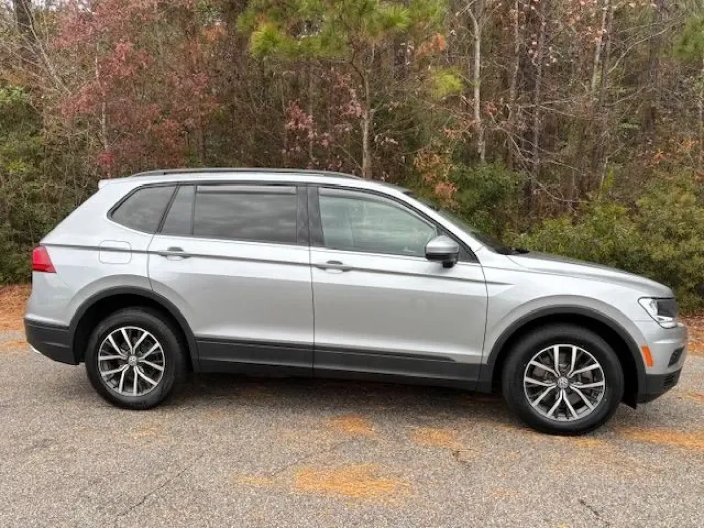 2021 /Titan Black Volkswagen Tiguan 2.0T S (3VV1B7AX8MM) with an 2L I-4 gasoline direct injection engine, located at 2761 East Hwy 501, Conway, SC, 29526, (843) 331-1151, 33.781528, -78.989883 - **Experience Adventure and Comfort with the 2021 Volkswagen Tiguan at Car City - Conway!**<br /> <br /> Are you ready to elevate your driving experience? Whether you're transporting the kids to school, embarking on weekend adventures, or navigating long commutes, the 2021 Volkswagen Tiguan is the pe - Photo#3