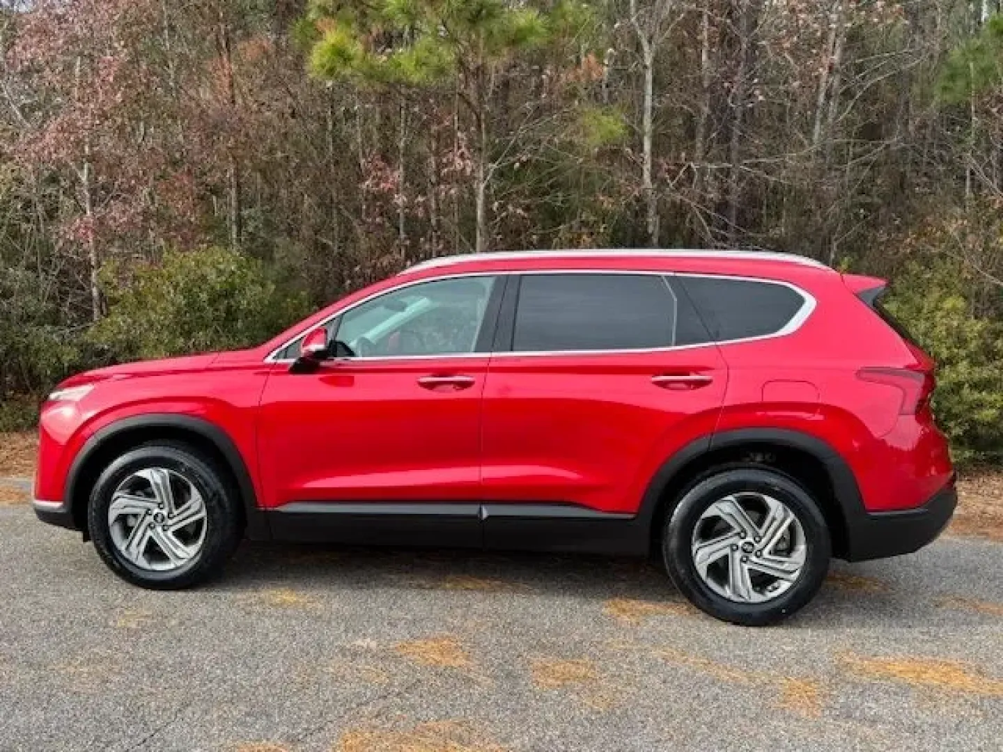 2023 /Black Hyundai Santa Fe SEL (5NMS24AJ6PH) with an Smartstream 2.5L I-4 port/direct injection engine, located at 2761 East Hwy 501, Conway, SC, 29526, (843) 331-1151, 33.781528, -78.989883 - **Explore the Open Road with the 2023 Hyundai Santa Fe: Your Ideal SUV for Family Adventures!**<br /> <br /> Are you seeking an SUV that perfectly balances comfort, capability, and cutting-edge technology? Look no further than the stunning 2023 Hyundai Santa Fe SEL available now at Car City - Conway - Photo#2