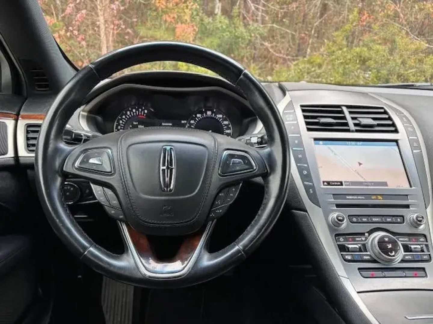 2018 /Ebony Lincoln MKZ Select (3LN6L5C90JR) with an Other engine, located at 2761 East Hwy 501, Conway, SC, 29526, (843) 331-1151, 33.781528, -78.989883 - **Experience Luxury and Comfort with the 2018 Lincoln MKZ at Car City - Conway!**<br /> <br /> Are you searching for a vehicle that effortlessly combines luxury, comfort, and technology? The 2018 Lincoln MKZ is the perfect fit for professionals on long commutes, families who value safety and style, - Photo#7