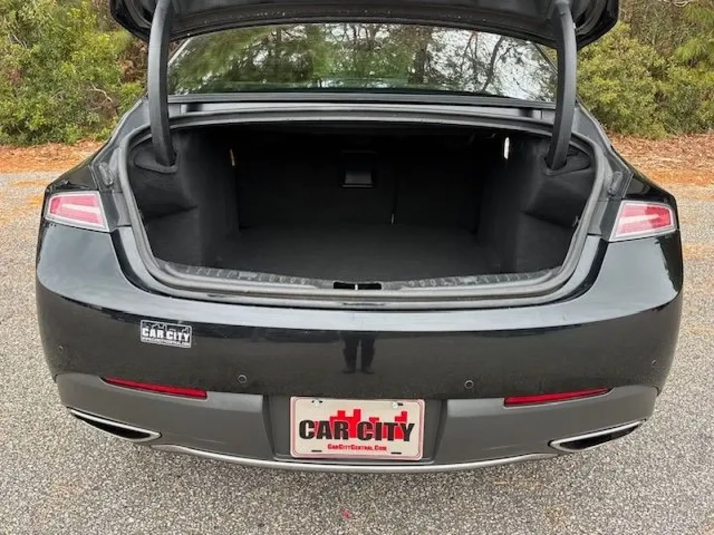 2018 /Ebony Lincoln MKZ Select (3LN6L5C90JR) with an Other engine, located at 2761 East Hwy 501, Conway, SC, 29526, (843) 331-1151, 33.781528, -78.989883 - **Experience Luxury and Comfort with the 2018 Lincoln MKZ at Car City - Conway!**<br /> <br /> Are you searching for a vehicle that effortlessly combines luxury, comfort, and technology? The 2018 Lincoln MKZ is the perfect fit for professionals on long commutes, families who value safety and style, - Photo#14