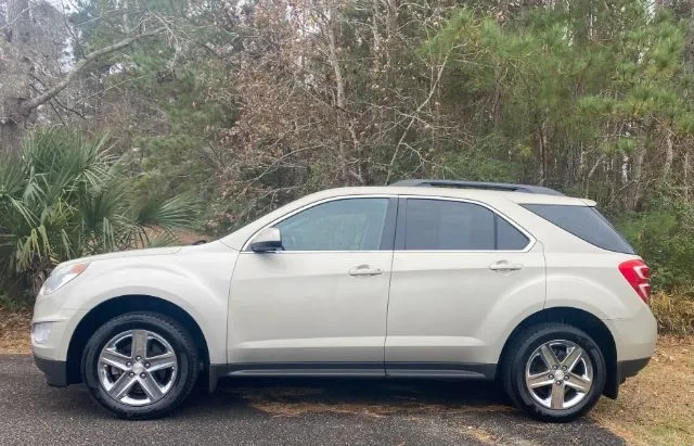 photo of 2016 Chevrolet Equinox LT
