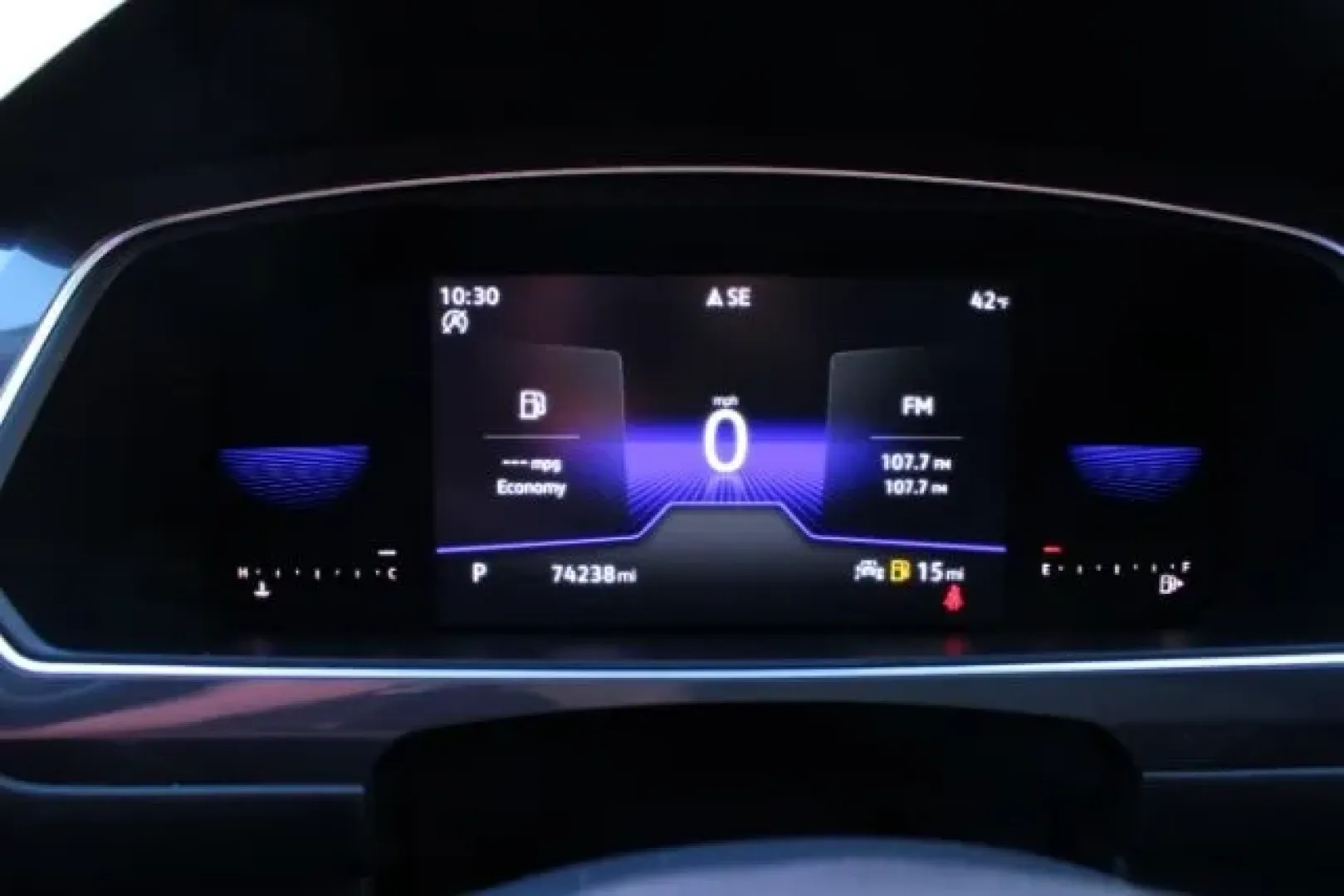2022 Volkswagen Tiguan 2.0T SE (3VV3B7AX3NM) with an 2L I-4 gasoline direct injection engine, located at 3598 James B White Hwy South, Whiteville, NC, 28472, (910) 642-3196, 34.294846, -78.732613 - **Elevate Your Adventures with the 2022 Volkswagen Tiguan at Car City - Whitesville!**<br /> <br /> Are you ready to take your family adventures or weekend getaways to the next level? The 2022 Volkswagen Tiguan is the perfect SUV for those who crave space, comfort, and versatility. Whether you're na - Photo#5