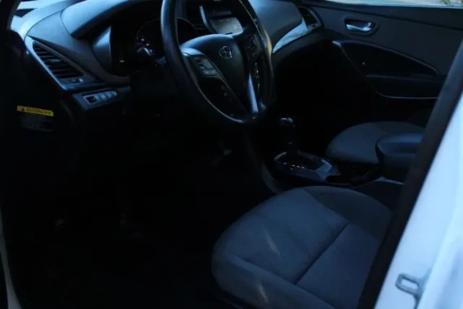 2018 Hyundai Santa Fe Sport 2.4 AWD (5NMZUDLB4JH) with an 2.4L L4 DOHC 16V engine, 6-Speed Automatic transmission, located at 3598 James B White Hwy South, Whiteville, NC, 28472, (910) 642-3196, 34.294846, -78.732613 - **Explore the Open Road with the 2018 Hyundai Santa Fe Sport Your Next Adventure Awaits!**<br /> <br /> Are you ready to elevate your weekend getaways or family outings? The 2018 Hyundai Santa Fe Sport is the perfect SUV that combines comfort, safety, and performance, making it an ideal choice for - Photo#7