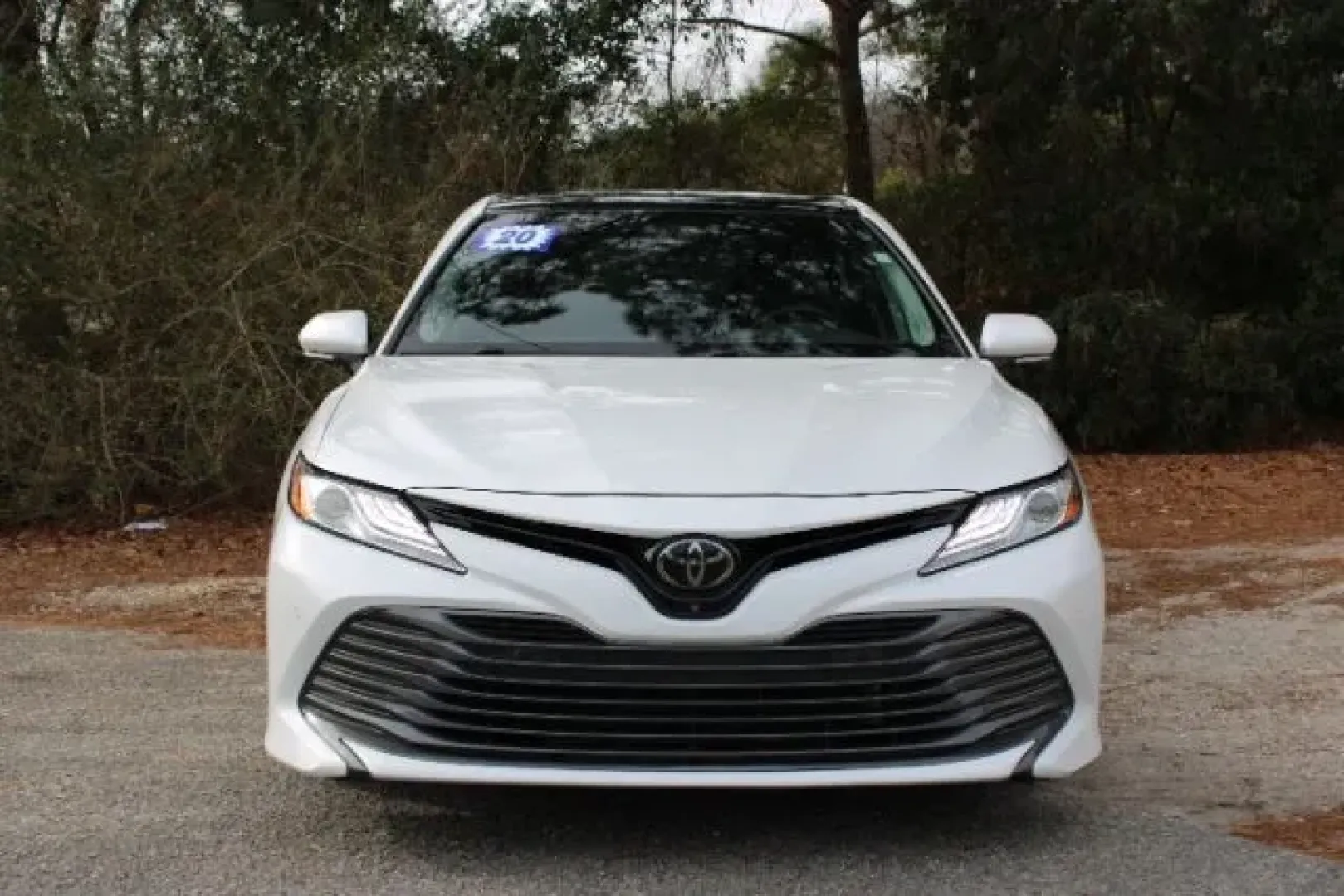 2020 Toyota Camry XLE (4T1F11BK6LU) with an Dynamic Force 2.5L I-4 port/direct injection engine, located at 3598 James B White Hwy South, Whiteville, NC, 28472, (910) 642-3196, 34.294846, -78.732613 - Looking for the perfect vehicle for your daily commute or family adventures? Look no further than this stunning pre-owned 2020 Toyota Camry XLE, available now at Car City - Whitesville. Nestled in the heart of Whiteville, NC, at 3598 James B White Hwy South, we're your trusted pre-owned dealership s - Photo#1