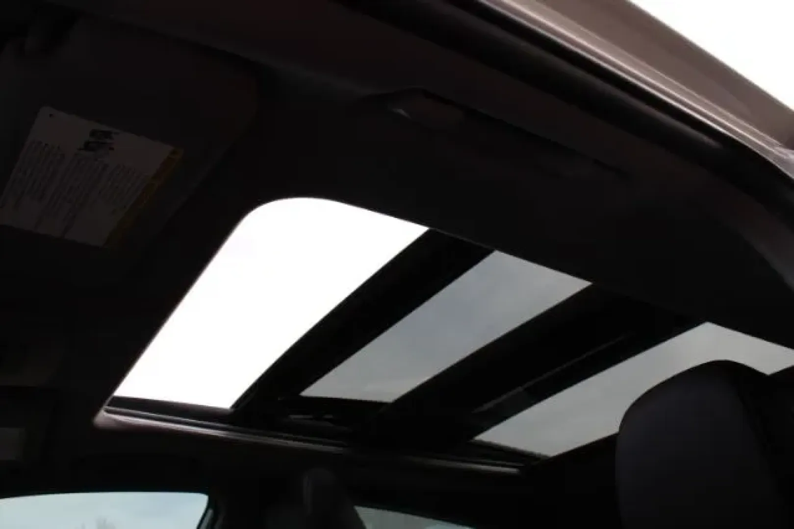 2020 Toyota Camry XLE (4T1F11BK6LU) with an Dynamic Force 2.5L I-4 port/direct injection engine, located at 3598 James B White Hwy South, Whiteville, NC, 28472, (910) 642-3196, 34.294846, -78.732613 - Looking for the perfect vehicle for your daily commute or family adventures? Look no further than this stunning pre-owned 2020 Toyota Camry XLE, available now at Car City - Whitesville. Nestled in the heart of Whiteville, NC, at 3598 James B White Hwy South, we're your trusted pre-owned dealership s - Photo#8