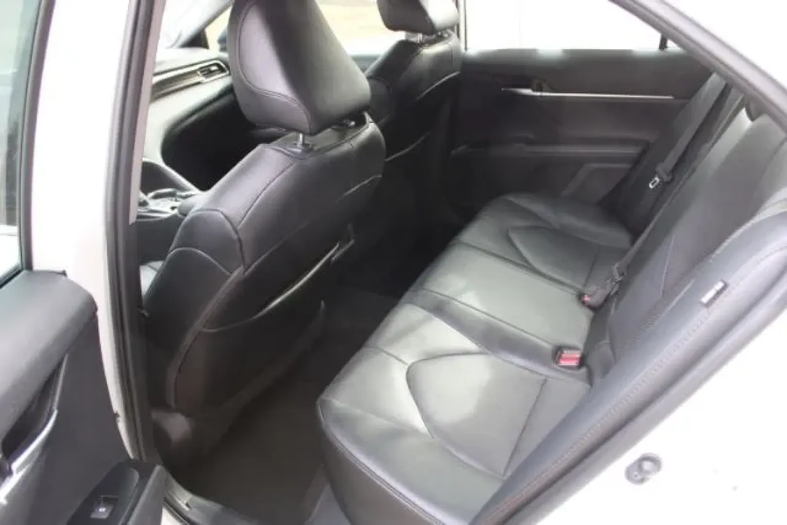 2020 Toyota Camry XLE (4T1F11BK6LU) with an Dynamic Force 2.5L I-4 port/direct injection engine, located at 3598 James B White Hwy South, Whiteville, NC, 28472, (910) 642-3196, 34.294846, -78.732613 - Looking for the perfect vehicle for your daily commute or family adventures? Look no further than this stunning pre-owned 2020 Toyota Camry XLE, available now at Car City - Whitesville. Nestled in the heart of Whiteville, NC, at 3598 James B White Hwy South, we're your trusted pre-owned dealership s - Photo#10