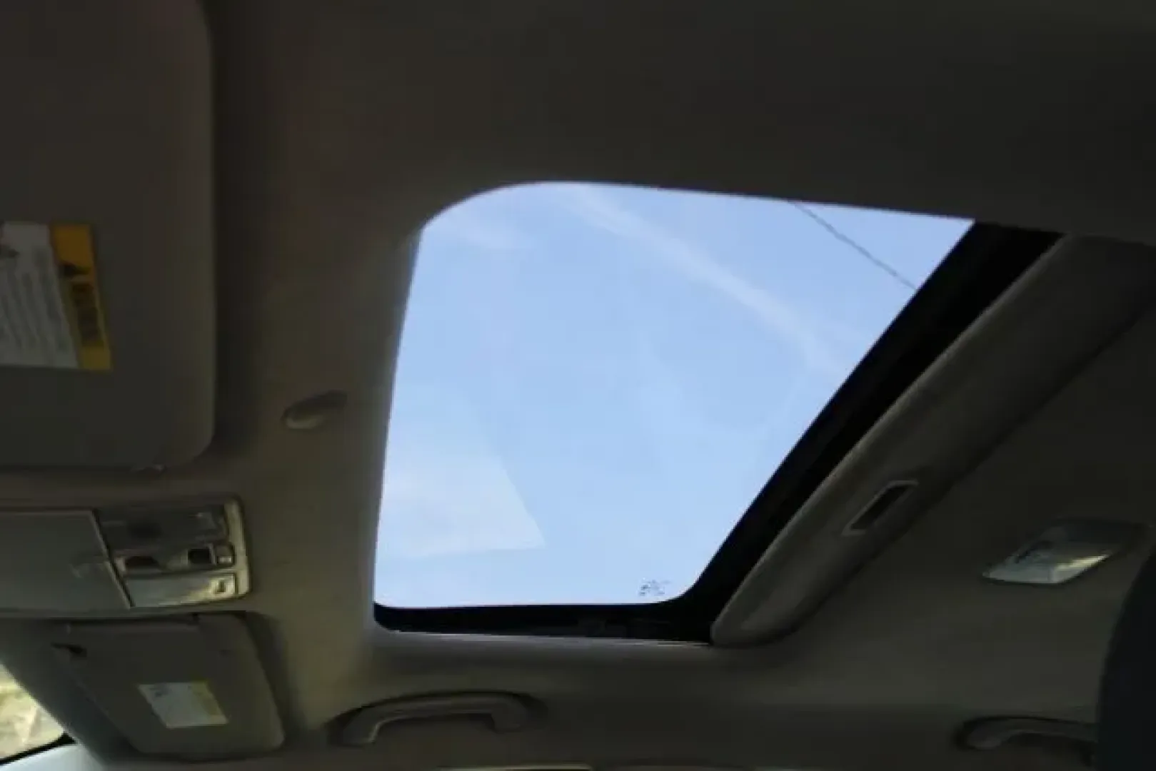 2016 /CHARCOAL CLOTH Hyundai Elantra Value Edition (KMHDH4AE7GU) with an Other engine, located at 3598 James B White Hwy South, Whiteville, NC, 28472, (910) 642-3196, 34.294846, -78.732613 - Are you ready to elevate your daily commute or weekend adventures without breaking the bank? Look no further than this 2016 Hyundai Elantra Value Edition, a perfect blend of style, comfort, and efficiency. With ample space for growing families and a fuel-efficient drivetrain, this sedan is an excell - Photo#7