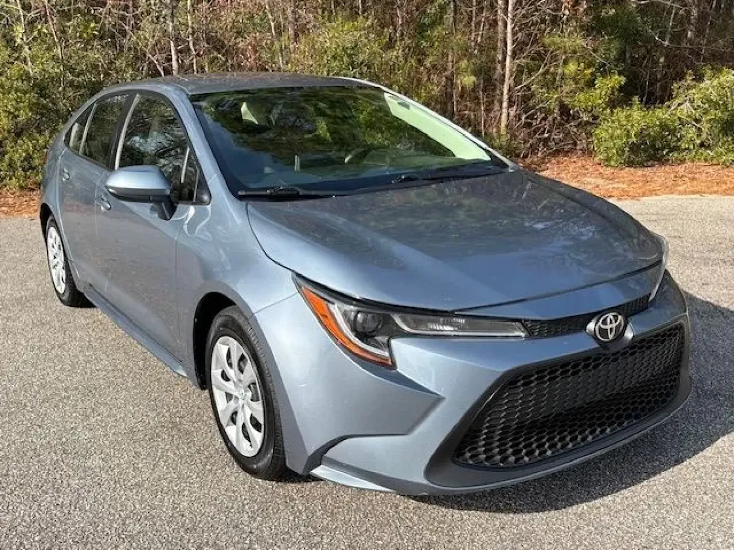 2020 /Black Toyota Corolla LE (JTDEPRAE8LJ) with an 1.8L I-4 DOHC engine, located at 2761 East Hwy 501, Conway, SC, 29526, (843) 331-1151, 33.781528, -78.989883 - **Experience the Perfect Blend of Comfort and Efficiency with This 2020 Toyota Corolla LE!**<br /> <br /> If you're in the market for a dependable and stylish vehicle that fits seamlessly into your busy lifestyle, look no further than this 2020 Toyota Corolla LE. Ideal for growing families, daily co - Photo#1