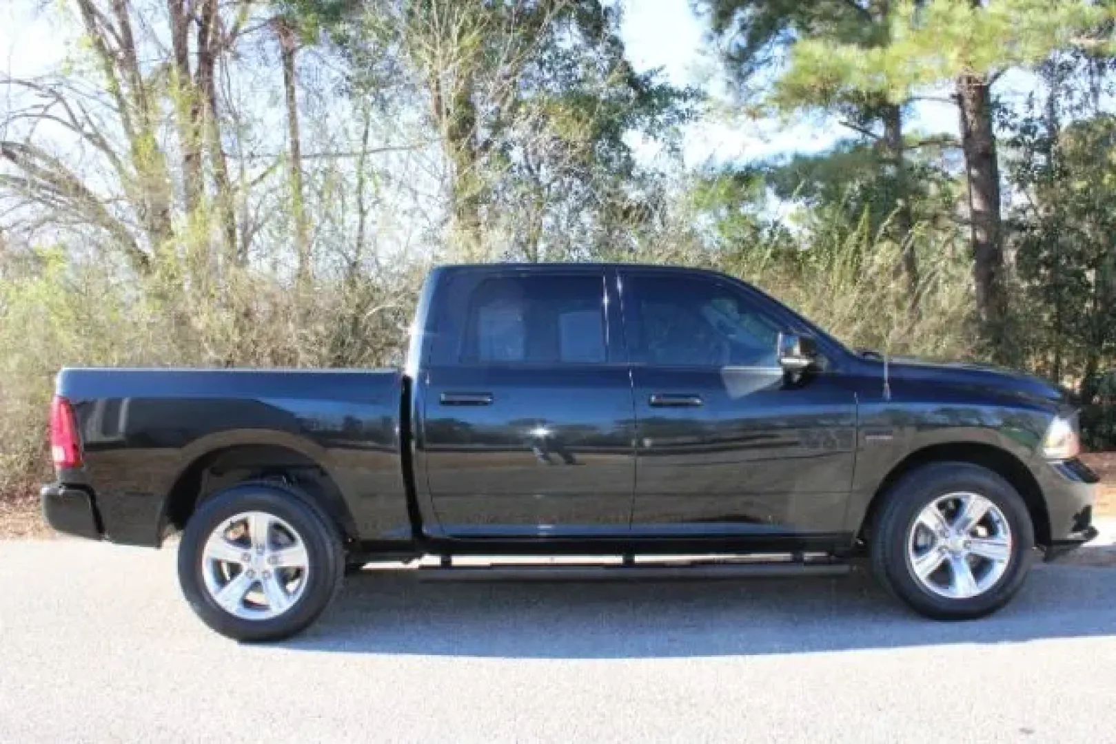 2017 Ram 1500 Sport Crew Cab 4x4 5'7 Box (1C6RR7MT0HS) with an Other engine, located at 3598 James B White Hwy South, Whiteville, NC, 28472, (910) 642-3196, 34.294846, -78.732613 - **Unleash Adventure with the 2017 Ram 1500 Sport Crew Cab 4x4**<br /> <br /> Looking for a reliable and rugged truck that fits seamlessly into your everyday lifestyle? The 2017 Ram 1500 Sport Crew Cab 4x4 is the perfect companion for weekend adventures, heavy-duty work, or simply navigating through - Photo#3