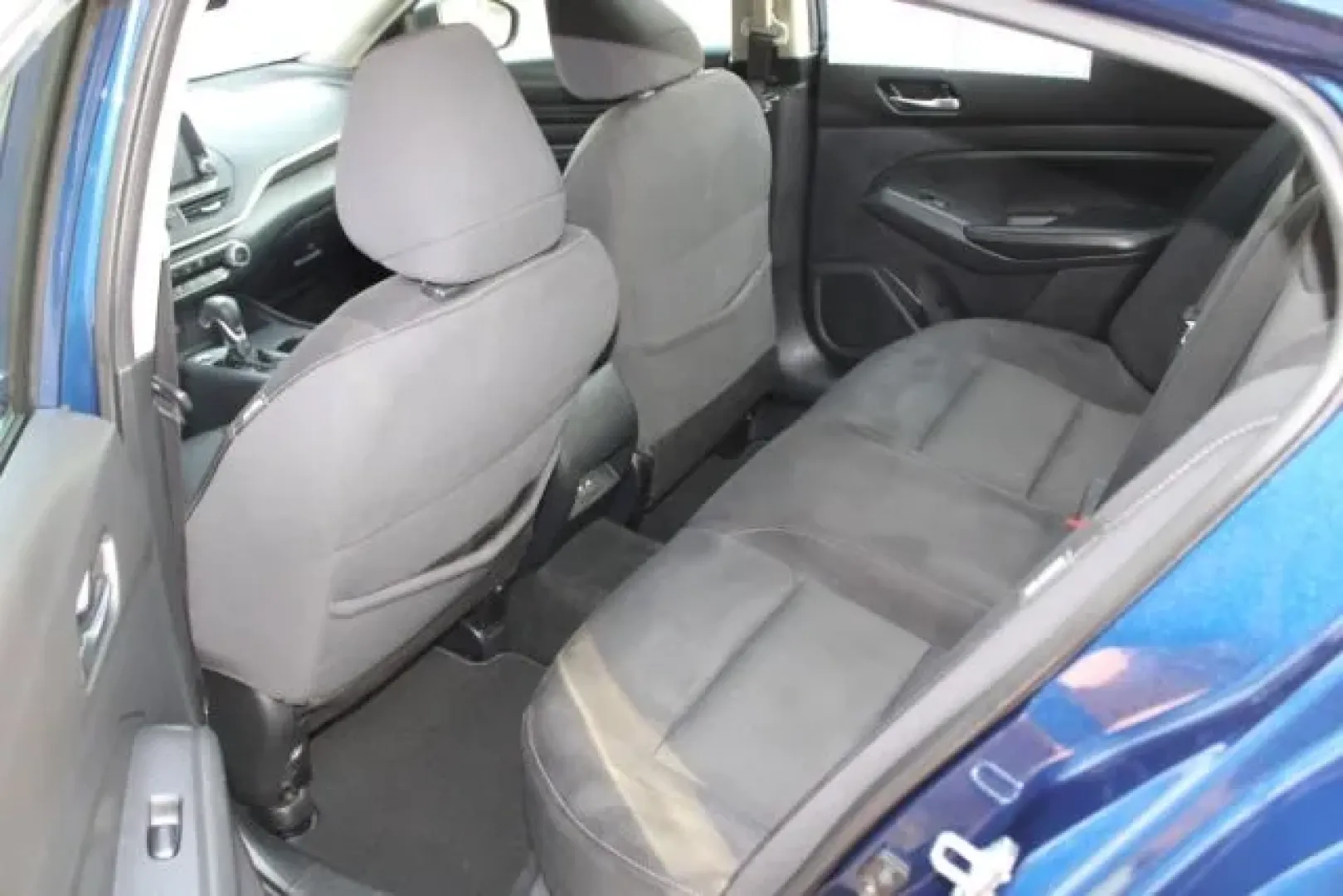 2019 /Charcoal, cloth Nissan Altima 2.5 S (1N4BL4BV1KC) with an 2.5L L4 DOHC 16V engine, Continuously Variabl transmission, located at 3598 James B White Hwy South, Whiteville, NC, 28472, (910) 642-3196, 34.294846, -78.732613 - ### Discover Your Ideal Commuter with the 2019 Nissan Altima at Car City - Whitesville!<br /> <br /> Are you on the hunt for a reliable and stylish sedan that fits seamlessly into your daily routine? Look no further! The 2019 Nissan Altima at Car City - Whitesville is the perfect choice for busy pro - Photo#9