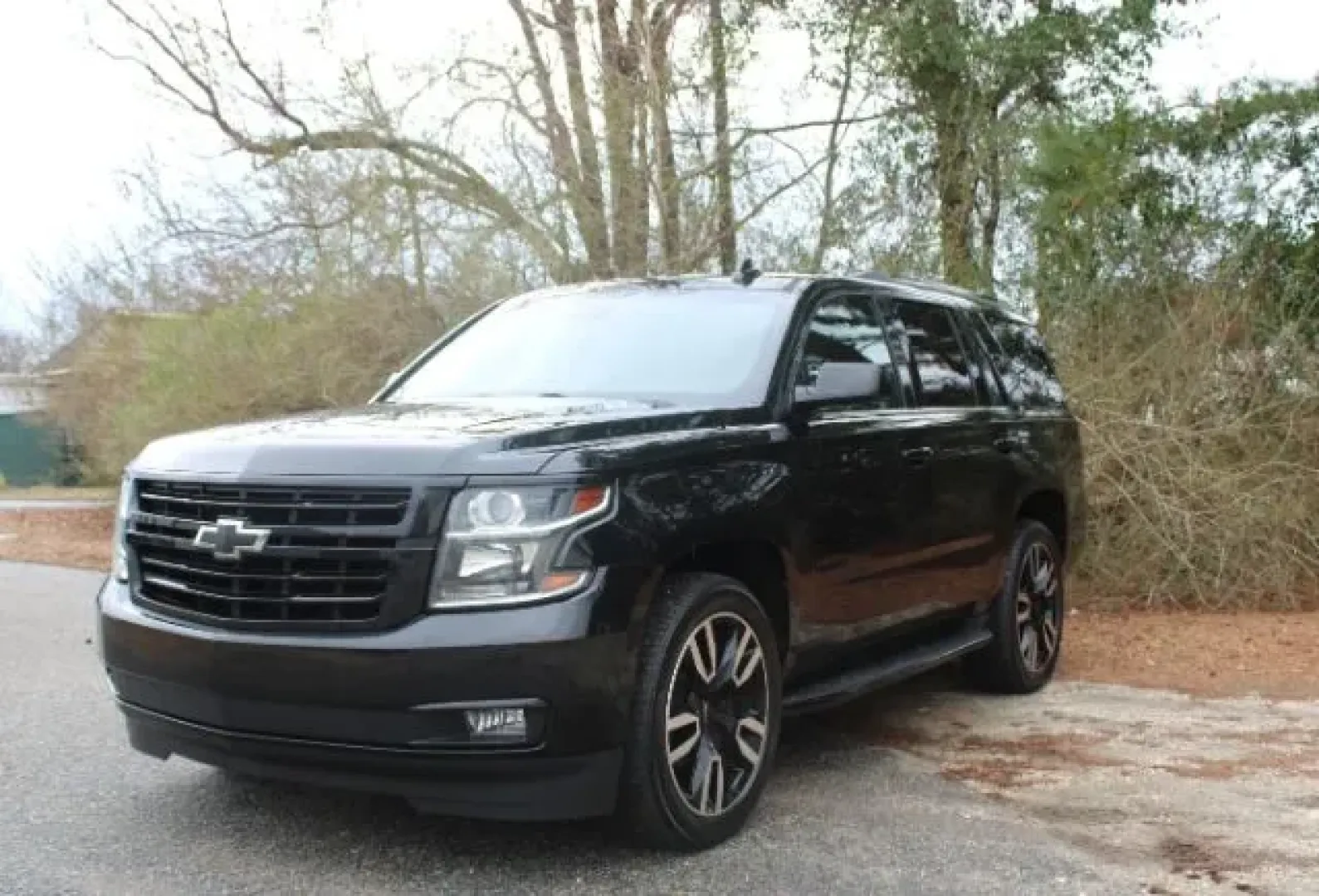 2018 Chevrolet Tahoe LT (1GNSCBKC9JR) with an EcoTec3 5.3L V-8 gasoline direct injection engine, 6A transmission, located at 3598 James B White Hwy South, Whiteville, NC, 28472, (910) 642-3196, 34.294846, -78.732613 - Load up the family, hitch up the boat, and point the hood toward the coast-this 2018 Chevrolet Tahoe LT is built for real life in Southeastern North Carolina. Whether you're tackling school drop-offs, long commutes, or weekend trips to Lake Waccamaw and the beaches, the Tahoe delivers the space, str - Photo#0
