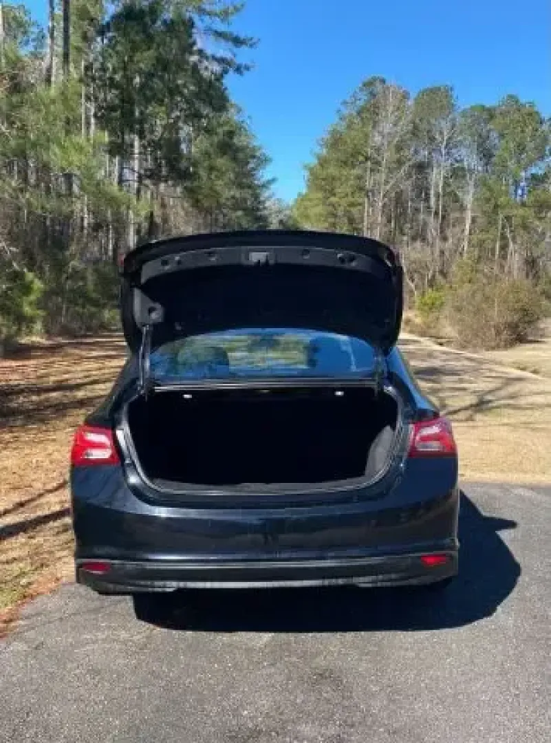 2021 /CHARCOAL CLOTH Chevrolet Malibu LT (1G1ZD5ST6MF) with an 1.5L L4 DOHC 16V engine, 6-Speed Automatic transmission, located at 2761 East Hwy 501, Conway, SC, 29526, (843) 331-1151, 33.781528, -78.989883 - Need a dependable commuter that can handle daily drives from Calabash to Myrtle Beach, quick school runs, and spontaneous weekend trips down Ocean Hwy West without draining your budget? This 2021 Chevrolet Malibu LT is built for real life-comfortable, efficient, and packed with the everyday features - Photo#8