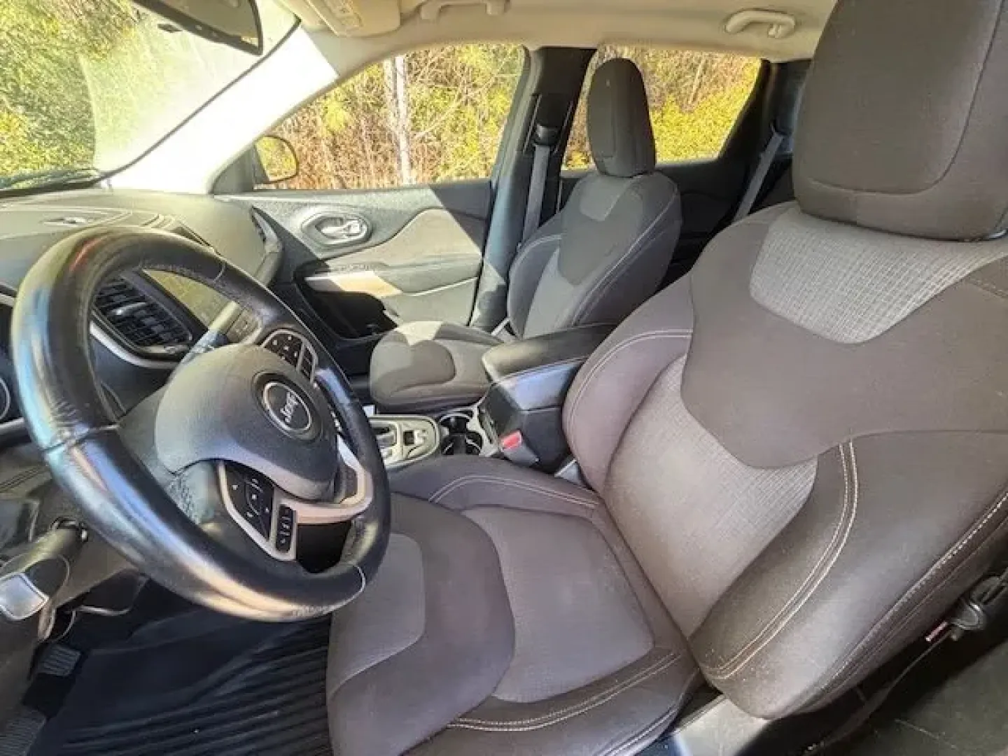 2017 /Black, premium cloth Jeep Cherokee Latitude FWD (1C4PJLCS3HW) with an 3.2L V6 DOHC 24V engine, 9-Speed Automatic transmission, located at 9146 Ocean Hwy West, Calabash, NC, 28467, (910) 579-1110, 33.928635, -78.576157 - Weekend beach runs to Sunset Beach, a smooth daily commute up Ocean Hwy (US-17), or a spontaneous road trip down to Myrtle Beach-this 2017 Jeep Cherokee Latitude FWD is built for the coastal Carolina lifestyle. With its Deep Cherry Red Crystal Pearl Coat exterior and comfortable black premium cloth - Photo#10