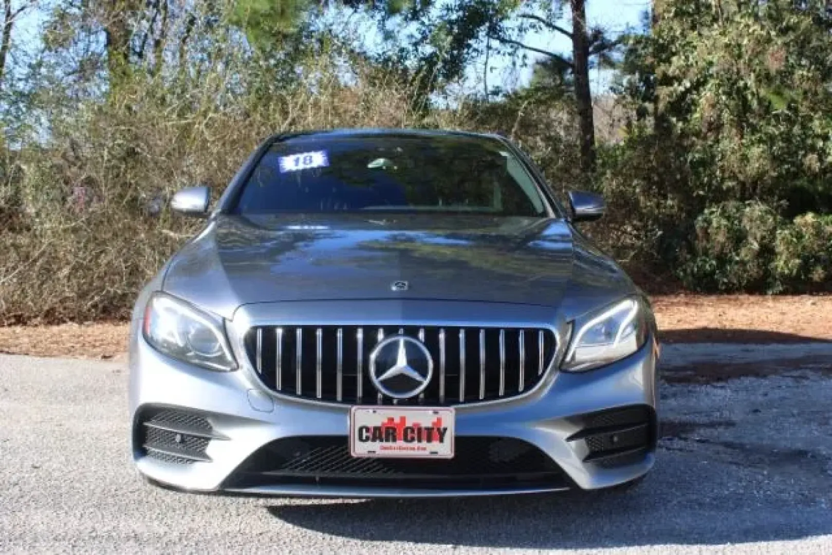 2018 Mercedes-Benz E 300 4MATIC (WDDZF4KB9JA) with an 2L I-4 gasoline direct injection engine, 9A transmission, located at 3598 James B White Hwy South, Whiteville, NC, 28472, (910) 642-3196, 34.294846, -78.732613 - Picture your next commute down James B. White Highway turning into something you actually look forward to-quiet confidence, effortless passing power, and a cabin that feels like a private lounge. If you want a premium sedan that's comfortable for long drives to Wilmington, polished for date night, a - Photo#1