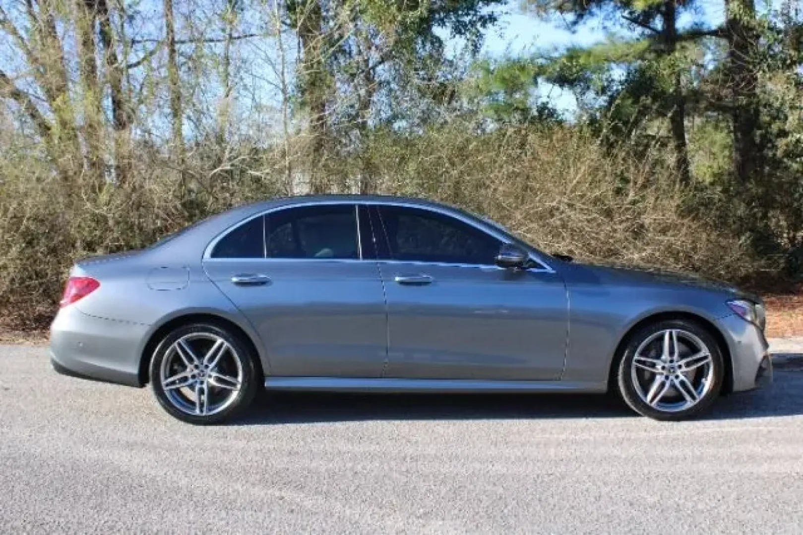 2018 Mercedes-Benz E 300 4MATIC (WDDZF4KB9JA) with an 2L I-4 gasoline direct injection engine, 9A transmission, located at 3598 James B White Hwy South, Whiteville, NC, 28472, (910) 642-3196, 34.294846, -78.732613 - Picture your next commute down James B. White Highway turning into something you actually look forward to-quiet confidence, effortless passing power, and a cabin that feels like a private lounge. If you want a premium sedan that's comfortable for long drives to Wilmington, polished for date night, a - Photo#3