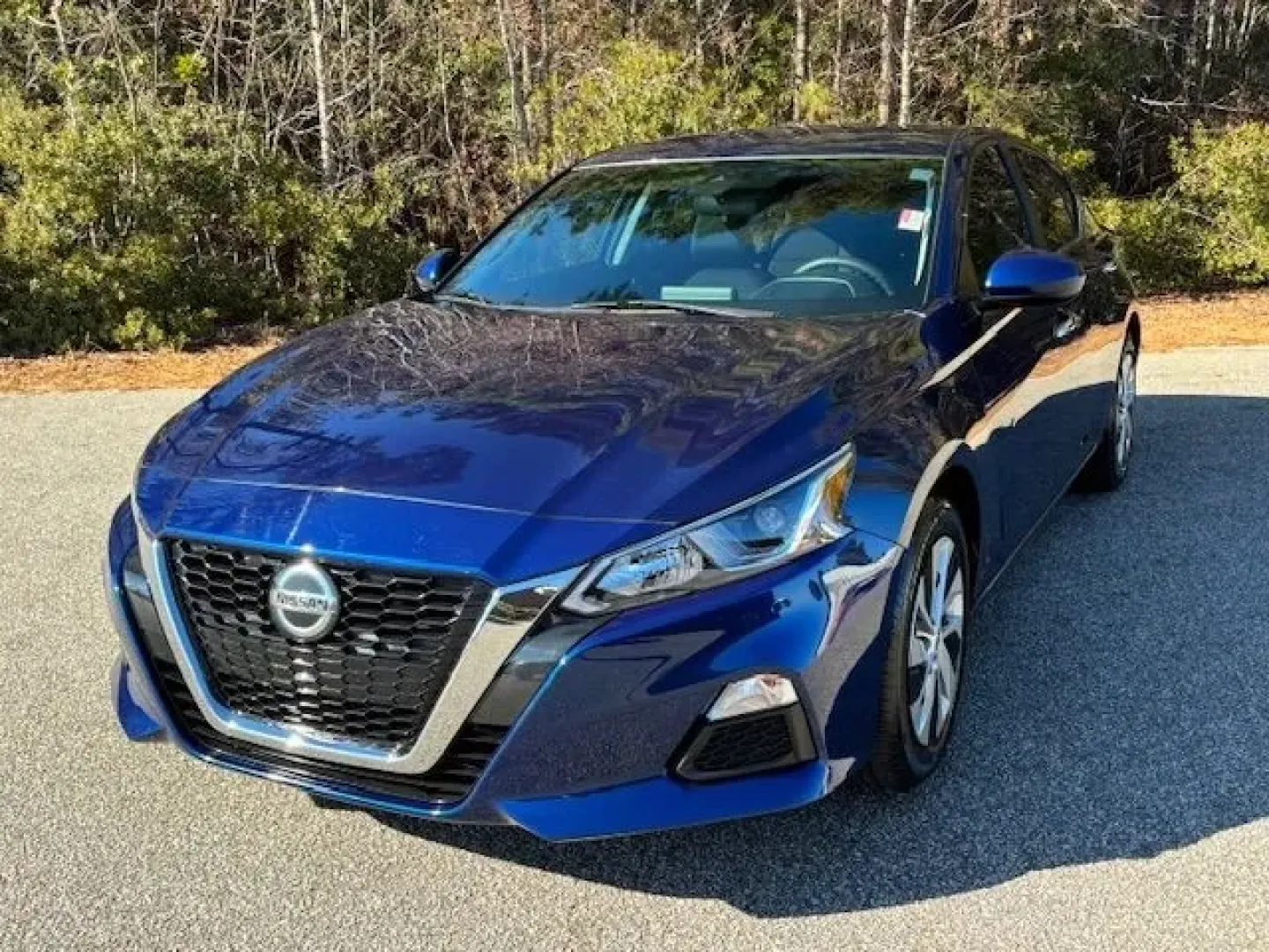 2021 /black cloth Nissan Altima 2.5 S (1N4BL4BVXMN) with an 2.5L L4 DOHC 16V engine, Continuously Variabl transmission, located at 2761 East Hwy 501, Conway, SC, 29526, (843) 331-1151, 33.781528, -78.989883 - Need a dependable daily driver that can handle the school run, the work commute, and spontaneous beach days without draining your budget? This 2021 Nissan Altima 2.5 S in eye-catching BLUE is built for real life in Conway, South Carolina-comfortable for long stretches on the road, easy to park downt - Photo#0