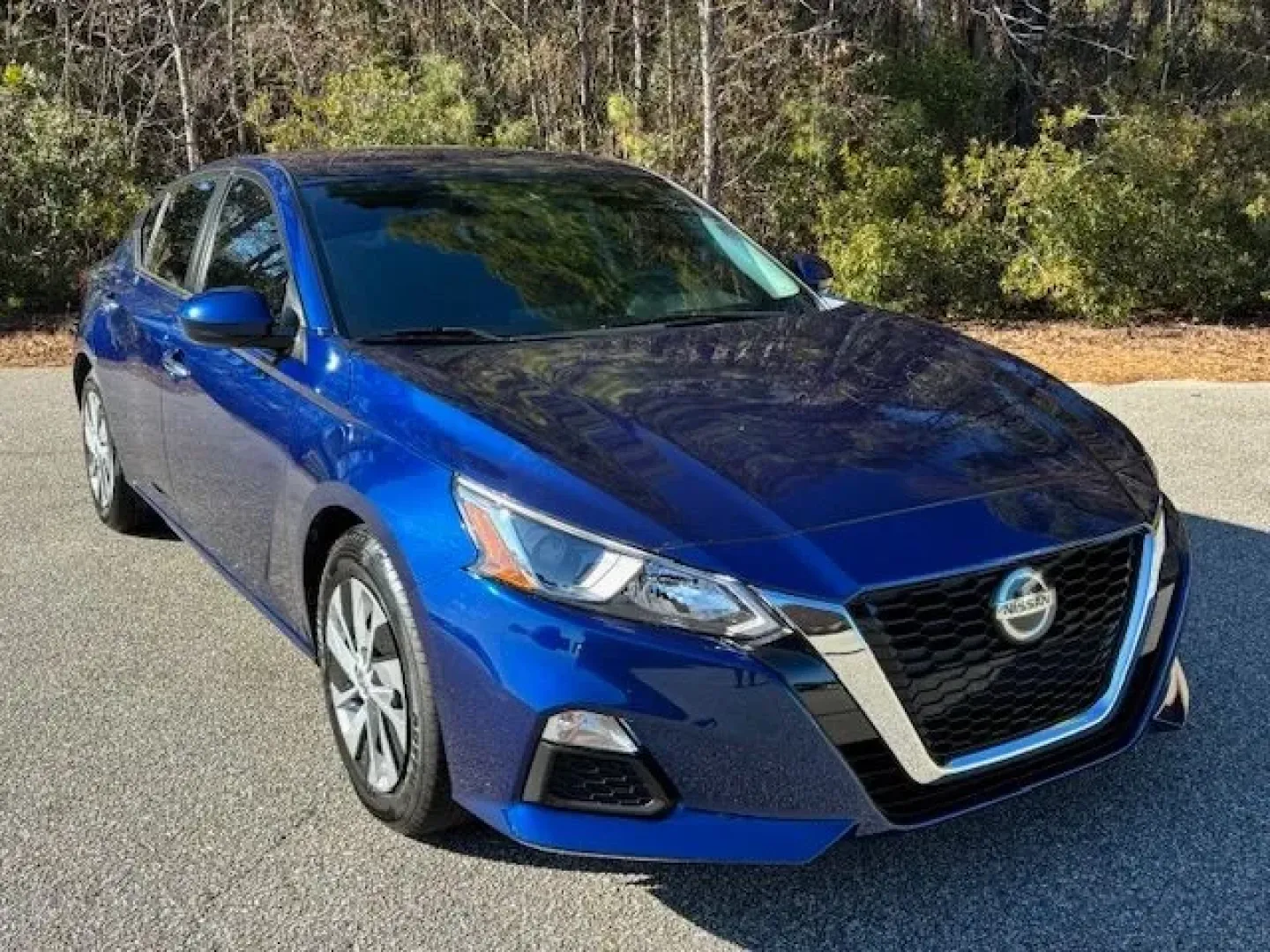 2021 /black cloth Nissan Altima 2.5 S (1N4BL4BVXMN) with an 2.5L L4 DOHC 16V engine, Continuously Variabl transmission, located at 2761 East Hwy 501, Conway, SC, 29526, (843) 331-1151, 33.781528, -78.989883 - Need a dependable daily driver that can handle the school run, the work commute, and spontaneous beach days without draining your budget? This 2021 Nissan Altima 2.5 S in eye-catching BLUE is built for real life in Conway, South Carolina-comfortable for long stretches on the road, easy to park downt - Photo#1