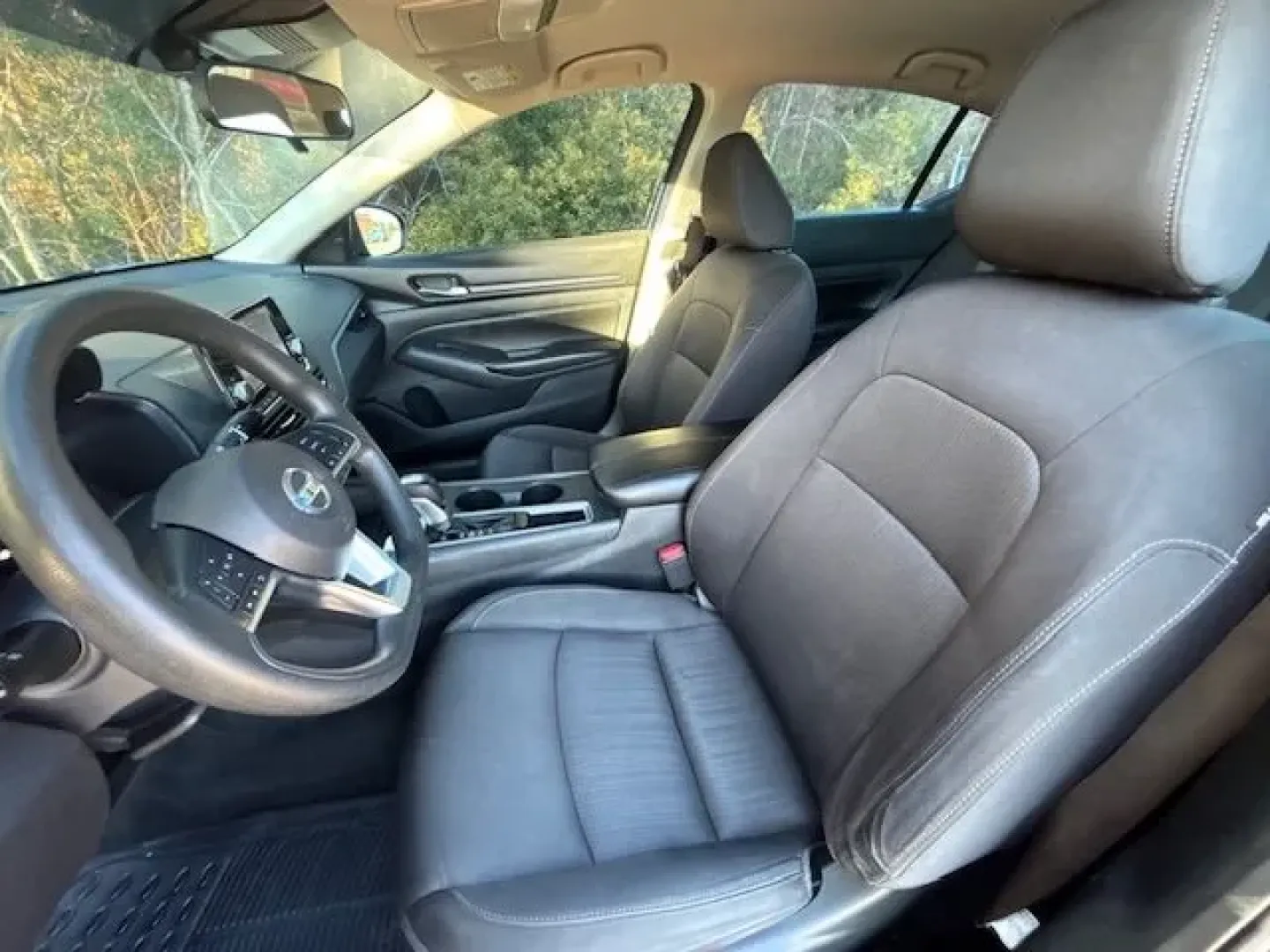 2021 /black cloth Nissan Altima 2.5 S (1N4BL4BVXMN) with an 2.5L L4 DOHC 16V engine, Continuously Variabl transmission, located at 2761 East Hwy 501, Conway, SC, 29526, (843) 331-1151, 33.781528, -78.989883 - Need a dependable daily driver that can handle the school run, the work commute, and spontaneous beach days without draining your budget? This 2021 Nissan Altima 2.5 S in eye-catching BLUE is built for real life in Conway, South Carolina-comfortable for long stretches on the road, easy to park downt - Photo#10