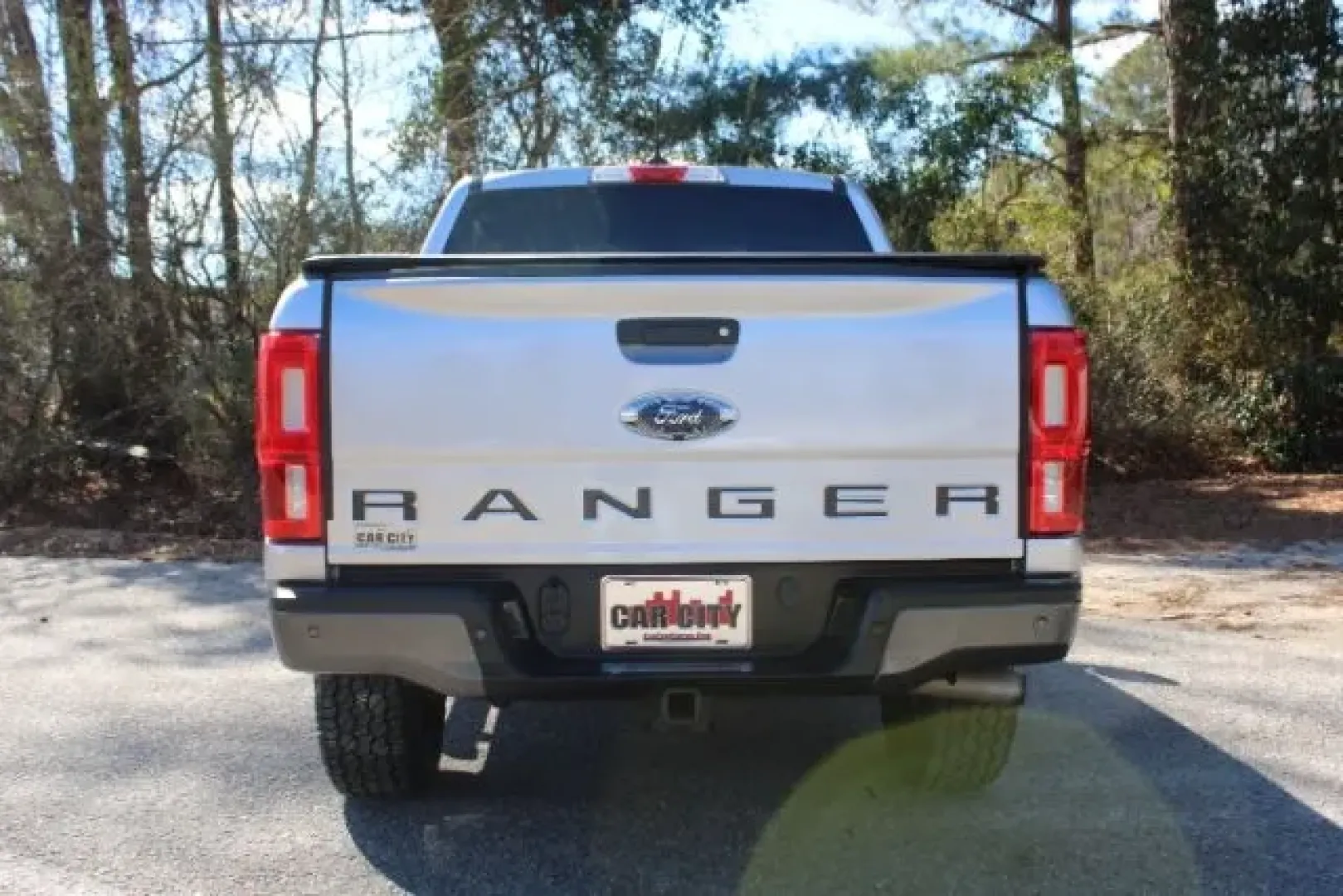 2020 Ford Ranger XLT (1FTER4EH5LL) with an EcoBoost 2.3L I-4 gasoline direct injection engine, 10A transmission, located at 9146 Ocean Hwy West, Calabash, NC, 28467, (910) 579-1110, 33.928635, -78.576157 - For the driver who wants one vehicle that can handle weekday commutes, weekend projects, and spontaneous trips to the coast, this 2020 Ford Ranger XLT SuperCrew is built for real life in southeastern North Carolina. Whether you're hauling gear for a day at Lake Waccamaw, towing a small trailer out t - Photo#2