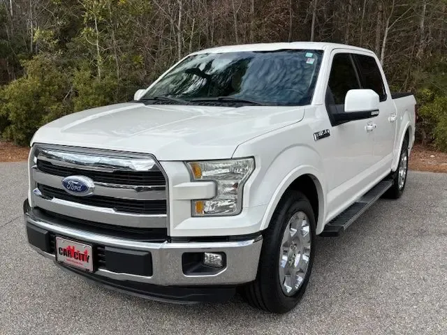 photo of 2015 Ford F-150 LARIAT