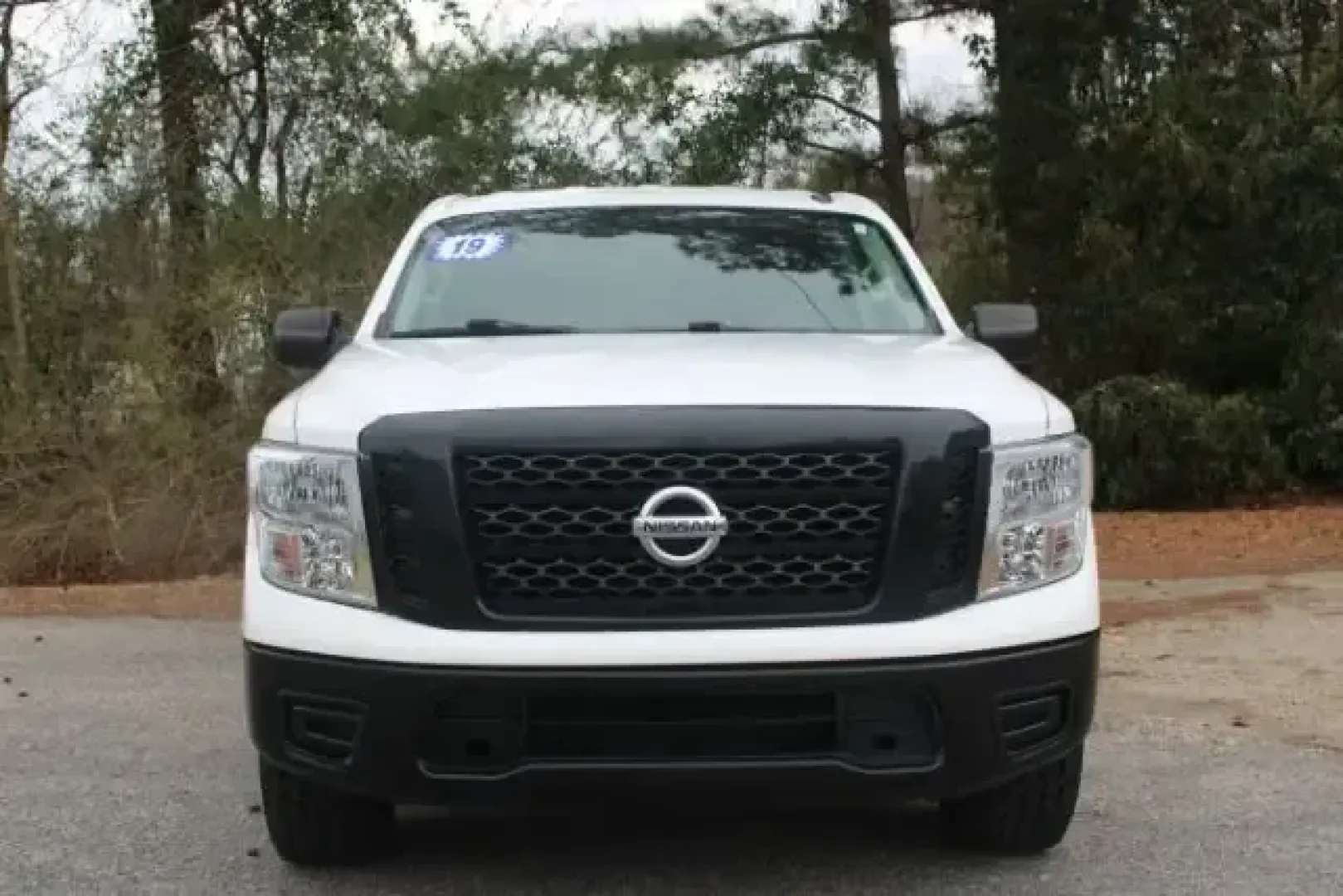 2019 Nissan TITAN S (1N6AA1EK7KN) with an Endurance 5.6L V-8 gasoline direct injection engine, 6A transmission, located at 2761 East Hwy 501, Conway, SC, 29526, (843) 331-1151, 33.781528, -78.989883 - Weekend projects, coastal getaways, and everyday hauling feel a whole lot easier when you've got a full-size truck that's ready for real life. If you're a homeowner tackling Saturday runs to the lumber yard, a commuter who wants a confident ride on Hwy 701, or a family that needs space for road trip - Photo#1