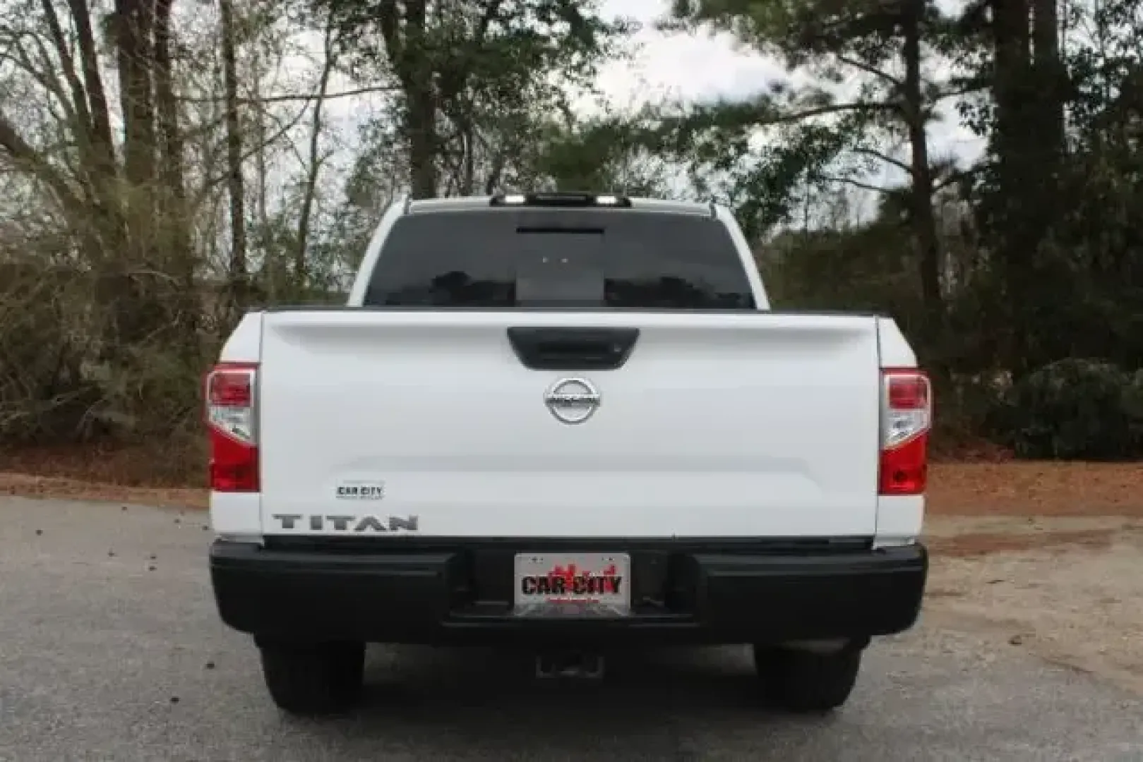2019 Nissan TITAN S (1N6AA1EK7KN) with an Endurance 5.6L V-8 gasoline direct injection engine, 6A transmission, located at 2761 East Hwy 501, Conway, SC, 29526, (843) 331-1151, 33.781528, -78.989883 - Weekend projects, coastal getaways, and everyday hauling feel a whole lot easier when you've got a full-size truck that's ready for real life. If you're a homeowner tackling Saturday runs to the lumber yard, a commuter who wants a confident ride on Hwy 701, or a family that needs space for road trip - Photo#2