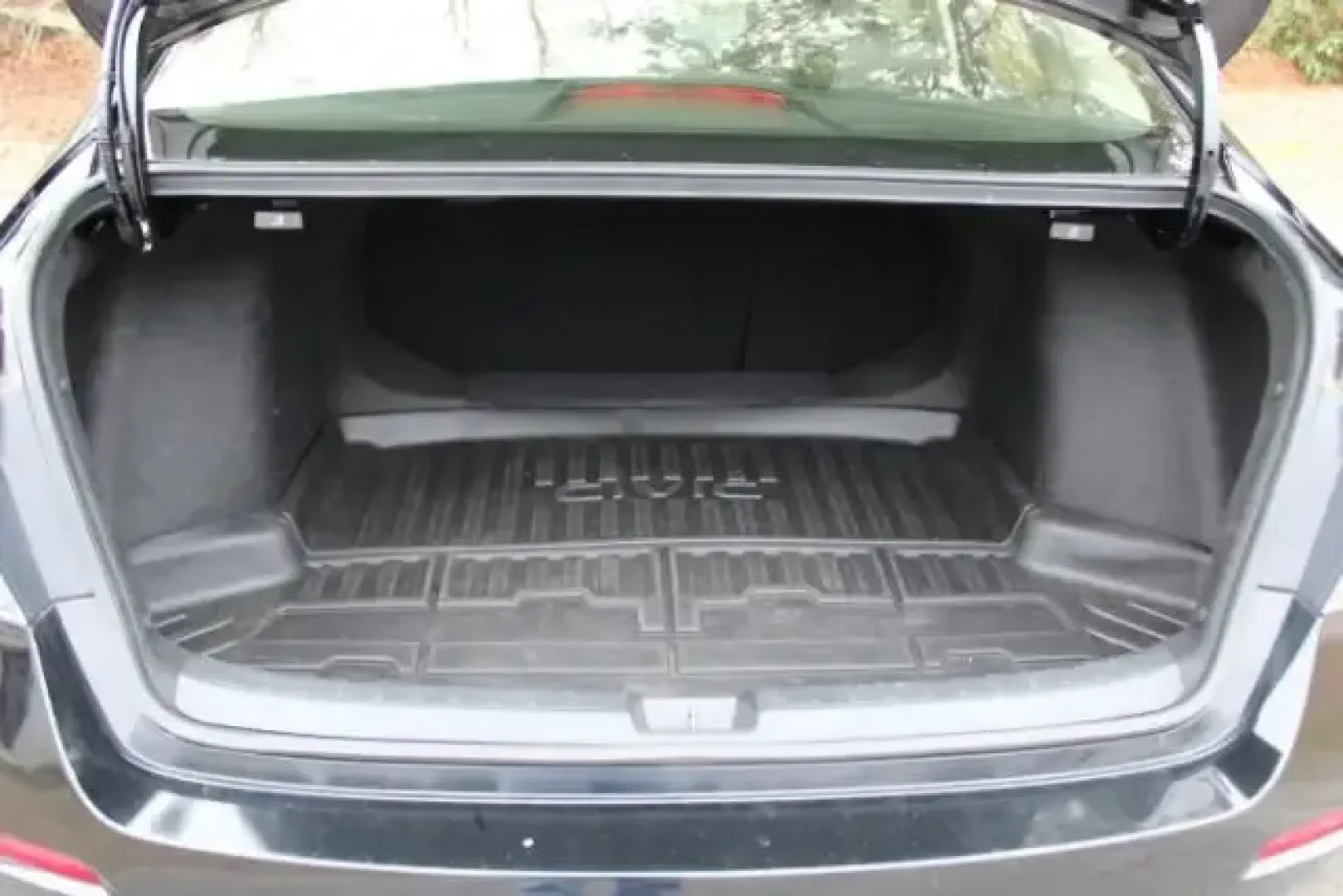 2022 Honda Civic Sedan EX (JHMFE1F72NX) with an 1.5L I-4 gasoline direct injection engine, CVT transmission, located at 3598 James B White Hwy South, Whiteville, NC, 28472, (910) 642-3196, 34.294846, -78.732613 - For commuters who rack up miles on Highway 701, students heading between Whiteville and Wilmington, or couples planning weekend runs to Lake Waccamaw State Park, this 2022 Honda Civic Sedan EX is the kind of smart, efficient sedan that fits real life. With its sleek Crystal Black Pearl finish and pr - Photo#8