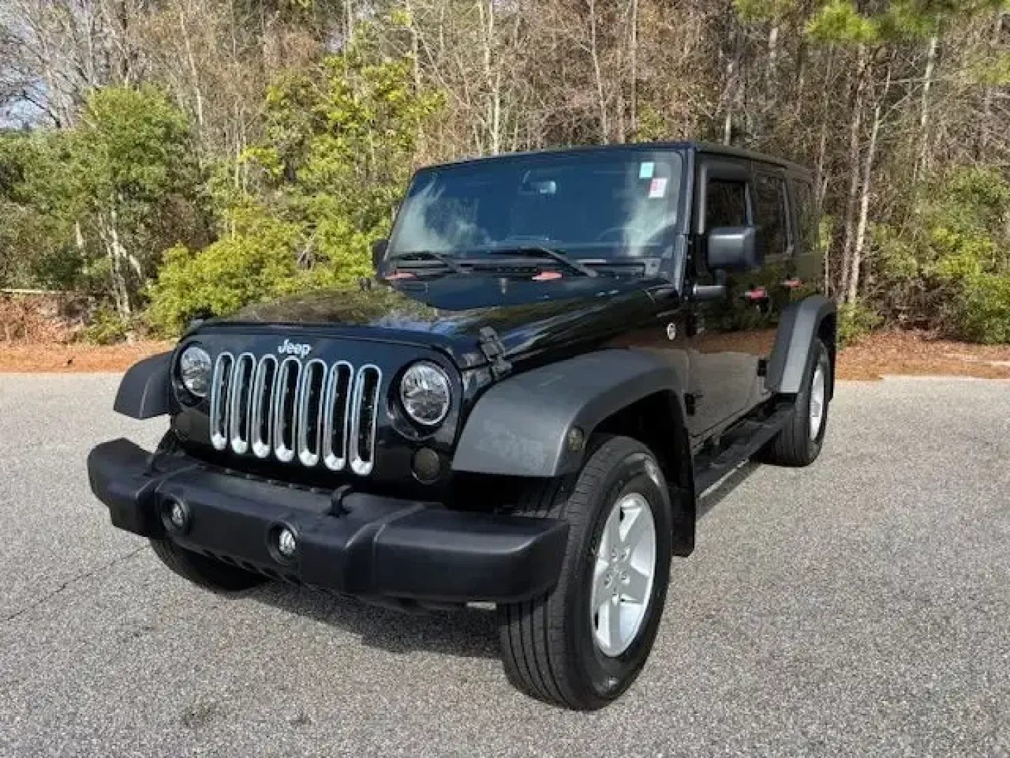 2016 /Black Jeep Wrangler Sport (1C4BJWDG4GL) with an Pentastar 3.6L V-6 DOHC engine, located at 2761 East Hwy 501, Conway, SC, 29526, (843) 331-1151, 33.781528, -78.989883 - Whether your weekends are for beach runs to Myrtle Beach, backroad exploring toward Aynor, or simply cruising your daily route along Highway 501, this **2016 Jeep Wrangler Sport** is the kind of SUV that turns ordinary drives into mini-adventures. With its iconic stance, trail-ready hardware, and ev - Photo#0