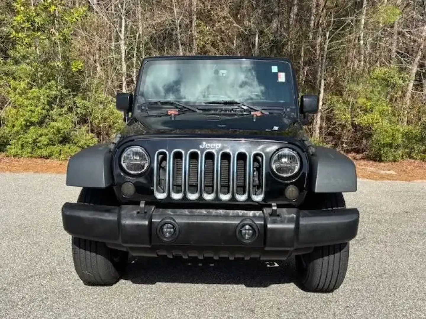 2016 /Black Jeep Wrangler Sport (1C4BJWDG4GL) with an Pentastar 3.6L V-6 DOHC engine, located at 2761 East Hwy 501, Conway, SC, 29526, (843) 331-1151, 33.781528, -78.989883 - Whether your weekends are for beach runs to Myrtle Beach, backroad exploring toward Aynor, or simply cruising your daily route along Highway 501, this **2016 Jeep Wrangler Sport** is the kind of SUV that turns ordinary drives into mini-adventures. With its iconic stance, trail-ready hardware, and ev - Photo#4