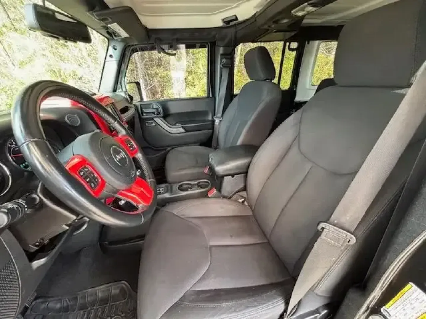 2016 /Black Jeep Wrangler Sport (1C4BJWDG4GL) with an Pentastar 3.6L V-6 DOHC engine, located at 2761 East Hwy 501, Conway, SC, 29526, (843) 331-1151, 33.781528, -78.989883 - Whether your weekends are for beach runs to Myrtle Beach, backroad exploring toward Aynor, or simply cruising your daily route along Highway 501, this **2016 Jeep Wrangler Sport** is the kind of SUV that turns ordinary drives into mini-adventures. With its iconic stance, trail-ready hardware, and ev - Photo#10