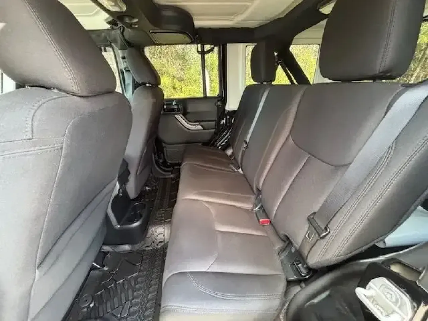 2016 /Black Jeep Wrangler Sport (1C4BJWDG4GL) with an Pentastar 3.6L V-6 DOHC engine, located at 2761 East Hwy 501, Conway, SC, 29526, (843) 331-1151, 33.781528, -78.989883 - Whether your weekends are for beach runs to Myrtle Beach, backroad exploring toward Aynor, or simply cruising your daily route along Highway 501, this **2016 Jeep Wrangler Sport** is the kind of SUV that turns ordinary drives into mini-adventures. With its iconic stance, trail-ready hardware, and ev - Photo#11