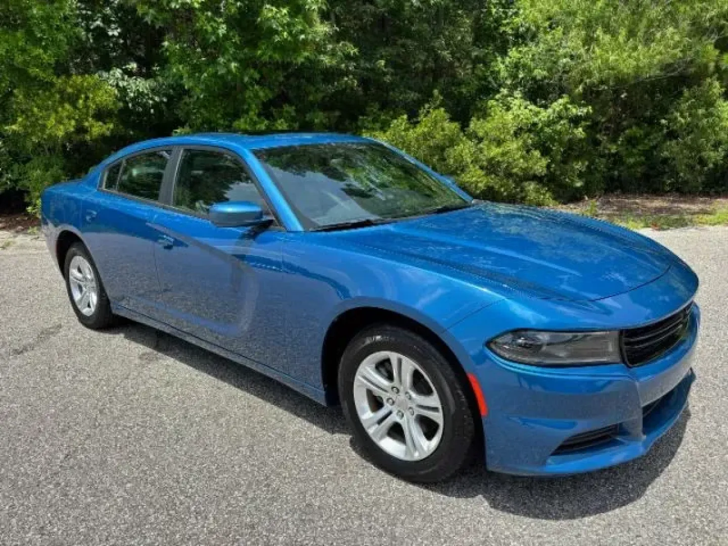2022 /BLACK LEATHER Dodge Charger SXT (2C3CDXBG9NH) with an 3.6L V6 DOHC 24V engine, 8-Speed Automatic transmission, located at 2761 East Hwy 501, Conway, SC, 29526, (843) 331-1151, 33.781528, -78.989883 - 2022 Dodge Charger SXT - Photo#1
