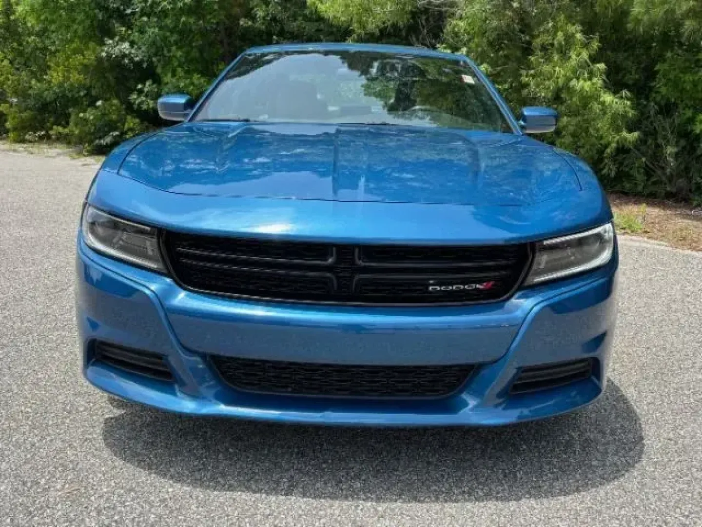 2022 /BLACK LEATHER Dodge Charger SXT (2C3CDXBG9NH) with an 3.6L V6 DOHC 24V engine, 8-Speed Automatic transmission, located at 2761 East Hwy 501, Conway, SC, 29526, (843) 331-1151, 33.781528, -78.989883 - 2022 Dodge Charger SXT - Photo#2